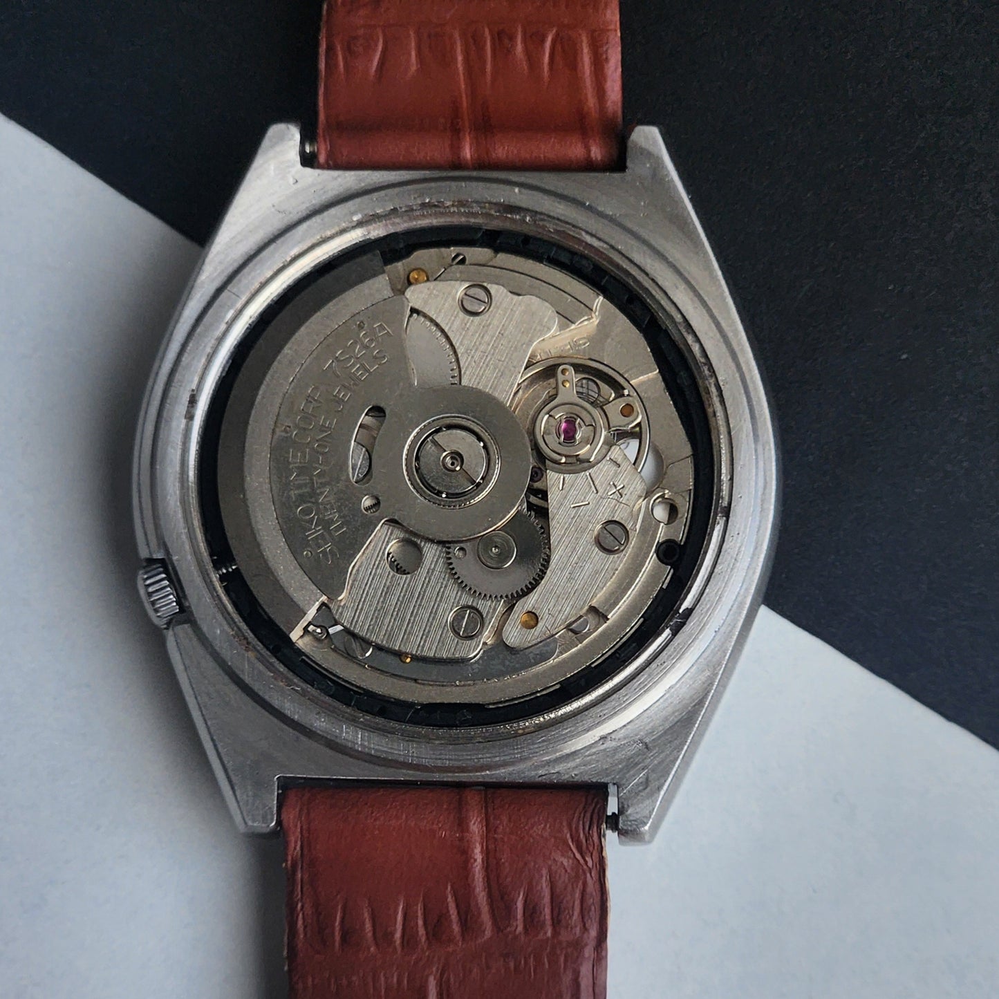Vintage 1997 Original Seiko 5 Automatic 7S26-8760 Grey Face 21 Jewels Tan Leather Strap Day-Date Japanese Men's Wrist Watch EG204