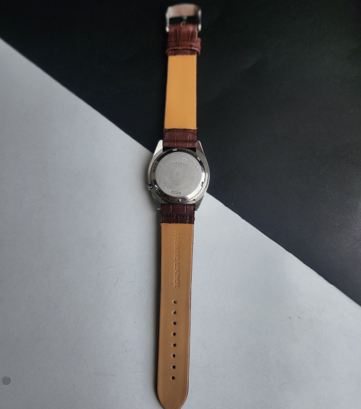 Vintage 1989 Original Seiko 5 Automatic 7009-821J Golden Face 17 Jewels Brown Leather Strap Day-Date Japanese Men's Wrist Watch EG209