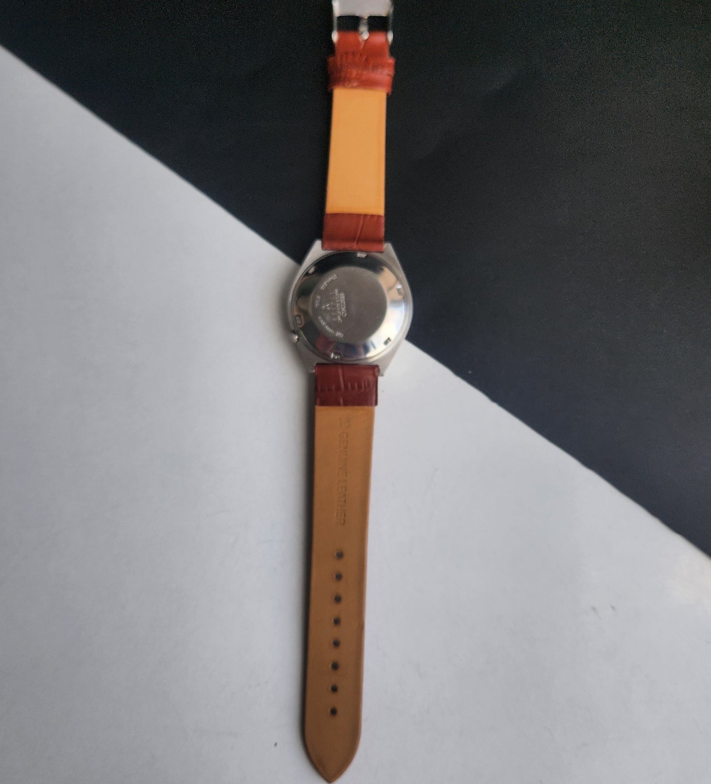 Vintage 1991 Original Seiko 5 Automatic 6309-8690 Grey Face 17 Jewels Tan Leather Strap Day-Date Japanese Men's Wrist Watch EG210