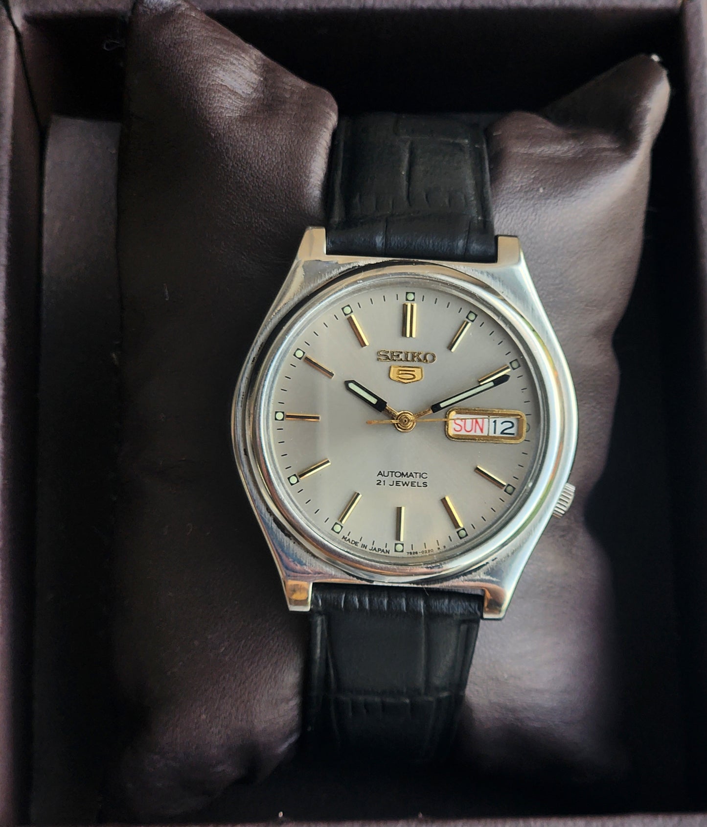 Vintage 1989 Original Seiko 5 Automatic 7S26-3170 Grey Face 17 Jewels Black Leather Strap Day-Date Japanese Men's Wrist Watch EG212