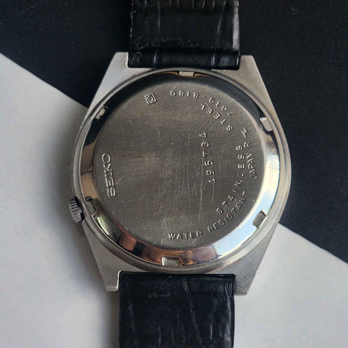Vintage 1984 Original Seiko 5 Automatic 7019-8180 Black Face 17 Jewels Black Leather Strap Day-Date Japanese Men's Wrist Watch EG213