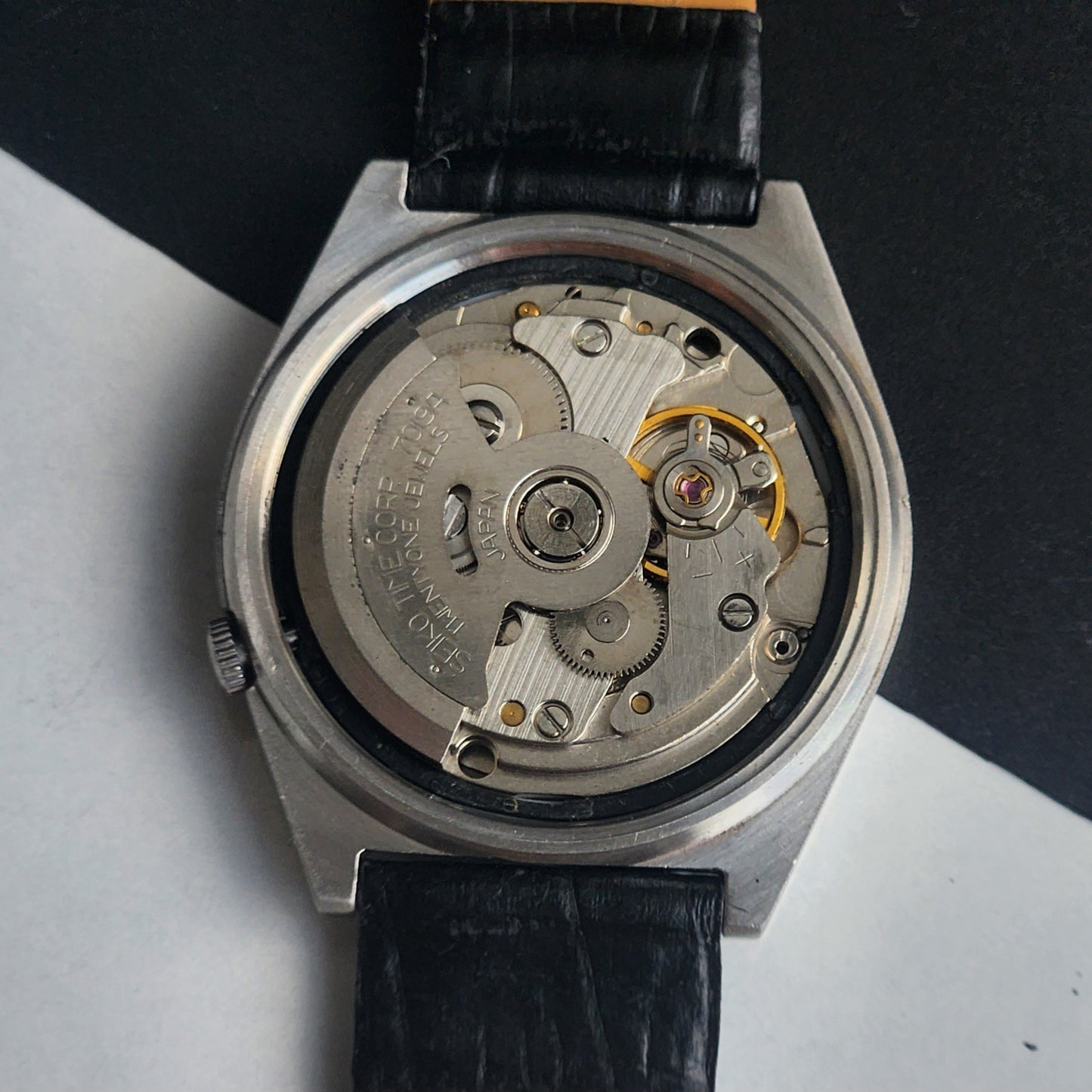 Vintage 1984 Original Seiko 5 Automatic 7019-8180 Black Face 17 Jewels Black Leather Strap Day-Date Japanese Men's Wrist Watch EG213