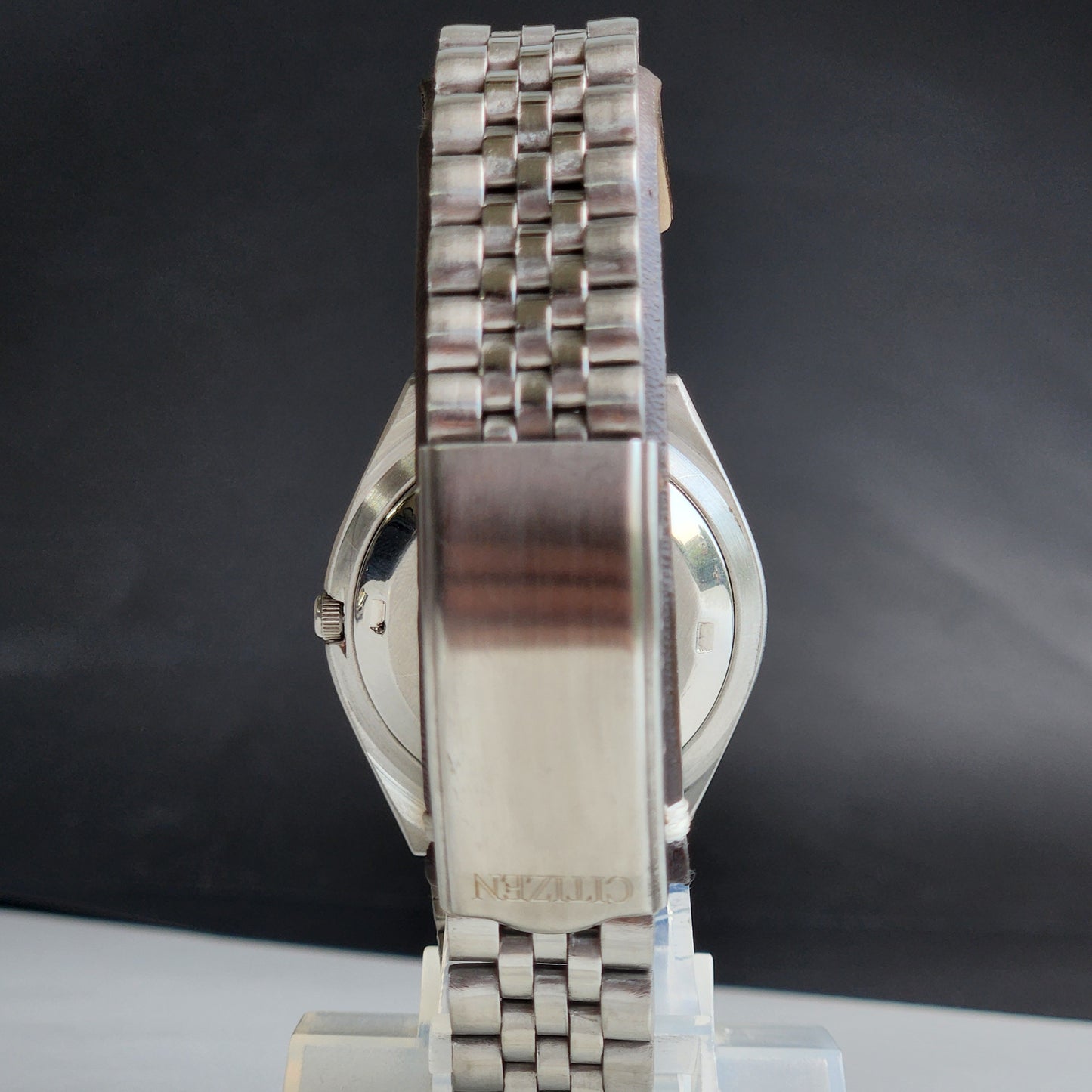 Vintage 1975 Original Citizen Automatic 8200 Golden Face 21 Jewels Day-Date Japanese Men's Wrist Watch EA43