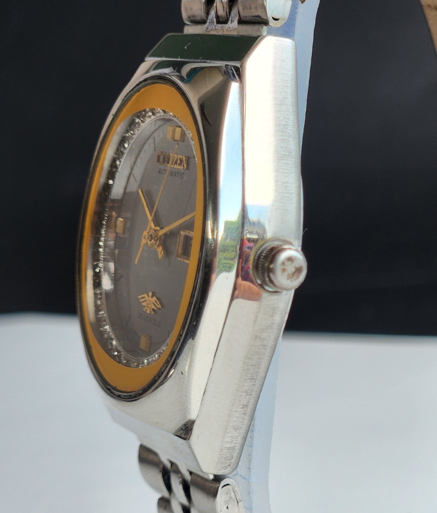Vintage 1974 Original Citizen Automatic 8200 Grey Face 21 Jewels Day-Date Japanese Men's Wrist Watch EA44