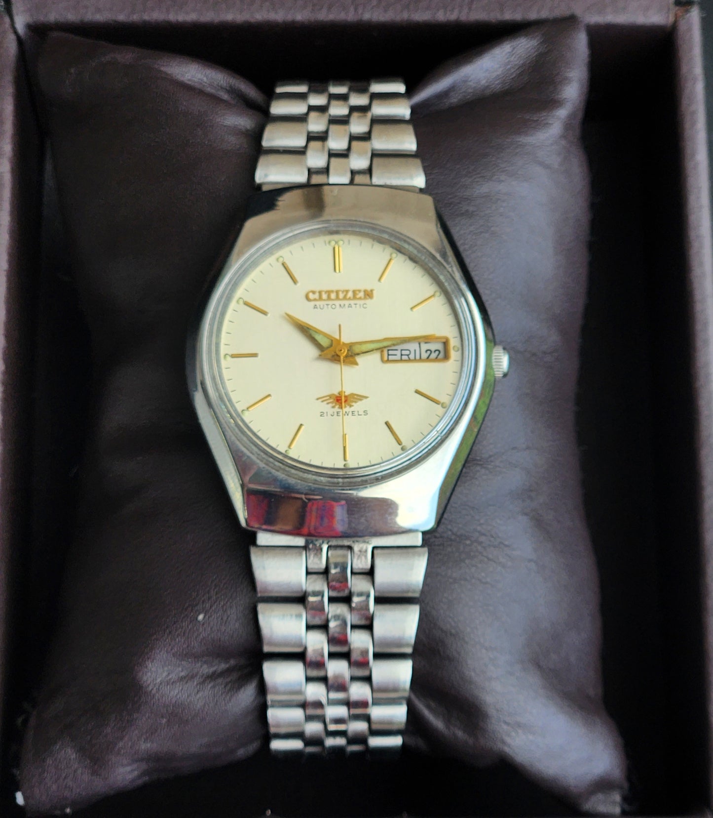 Vintage 1975 Original Citizen Automatic 8200 Golden Face 21 Jewels Day-Date Japanese Men's Wrist Watch EA45