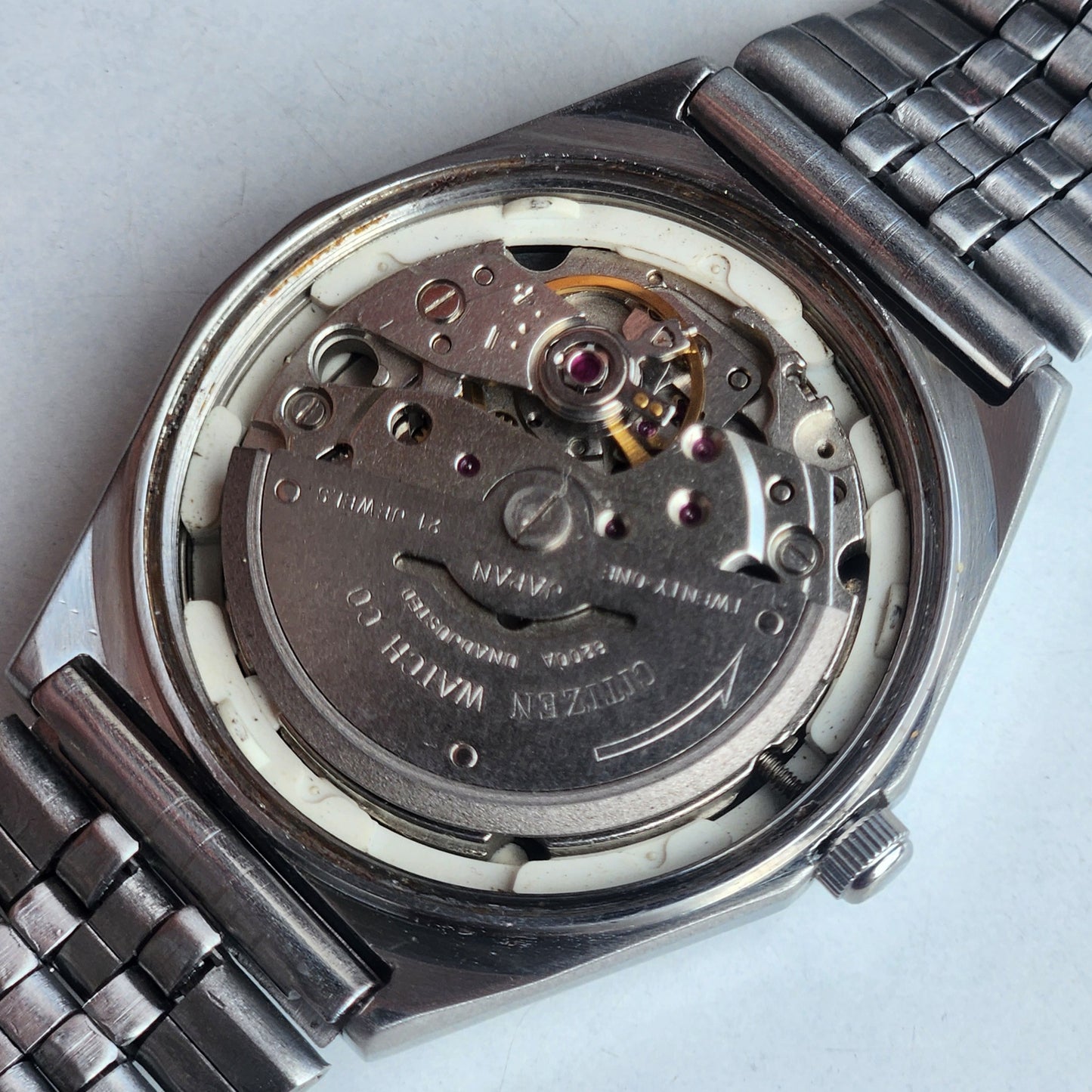 Vintage 1983 Original Citizen Automatic 8200 Grey Face 21 Jewels Day-Date Japanese Men's Wrist Watch EA47