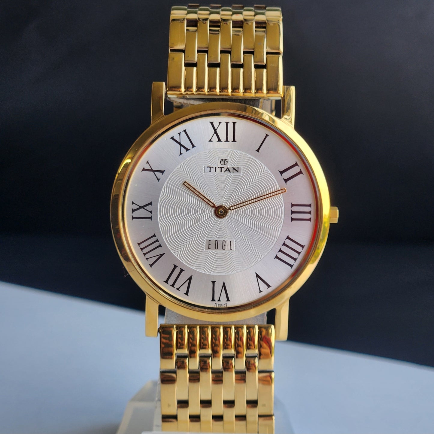 Original TITAN EDGE 1595WAA34 Round White Face 38MM Case Men's Watch H83