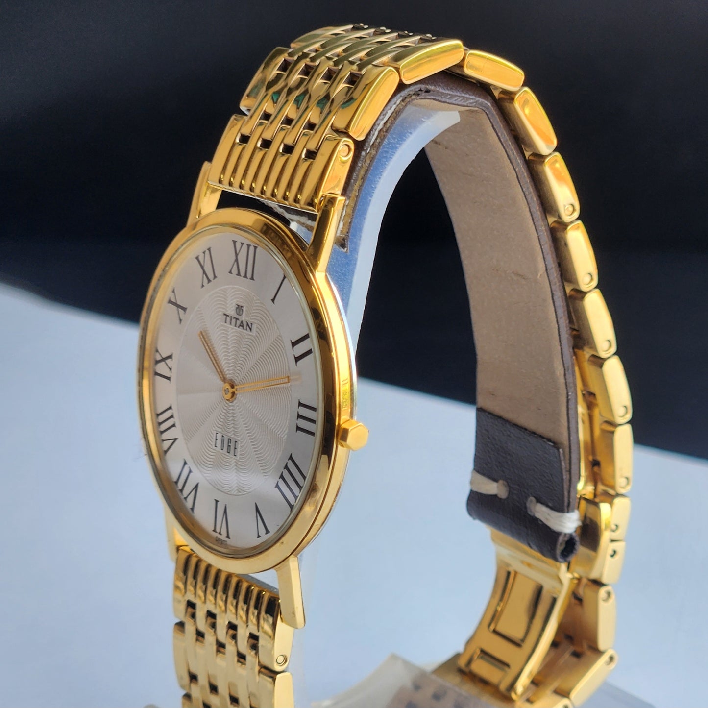 Original TITAN EDGE 1595WAA34 Round White Face 38MM Case Men's Watch H83