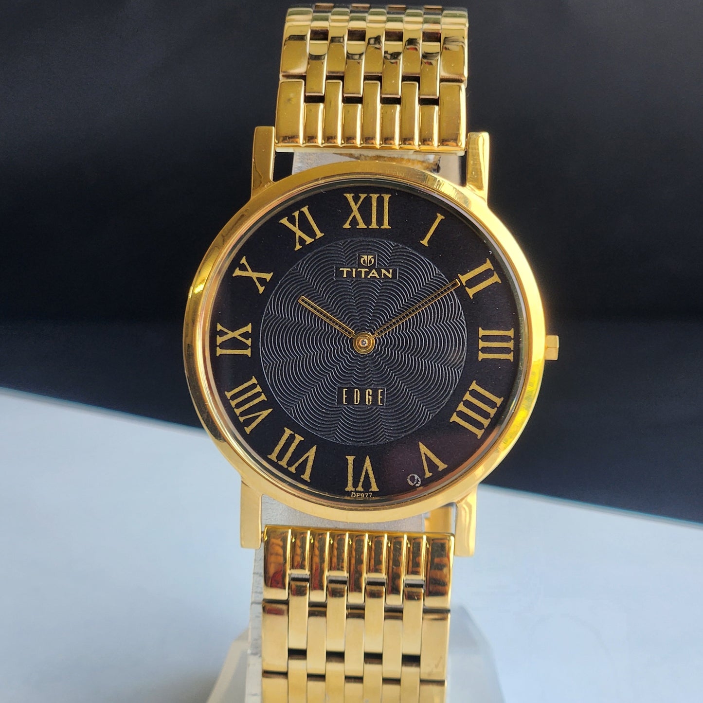 Original TITAN EDGE 1595WAA34 Round Black Face 38MM Case Men's Watch H84