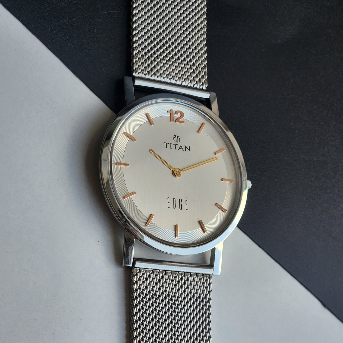 Original TITAN EDGE 1595WAA34 Round White Face 38MM Case Men's Watch H88