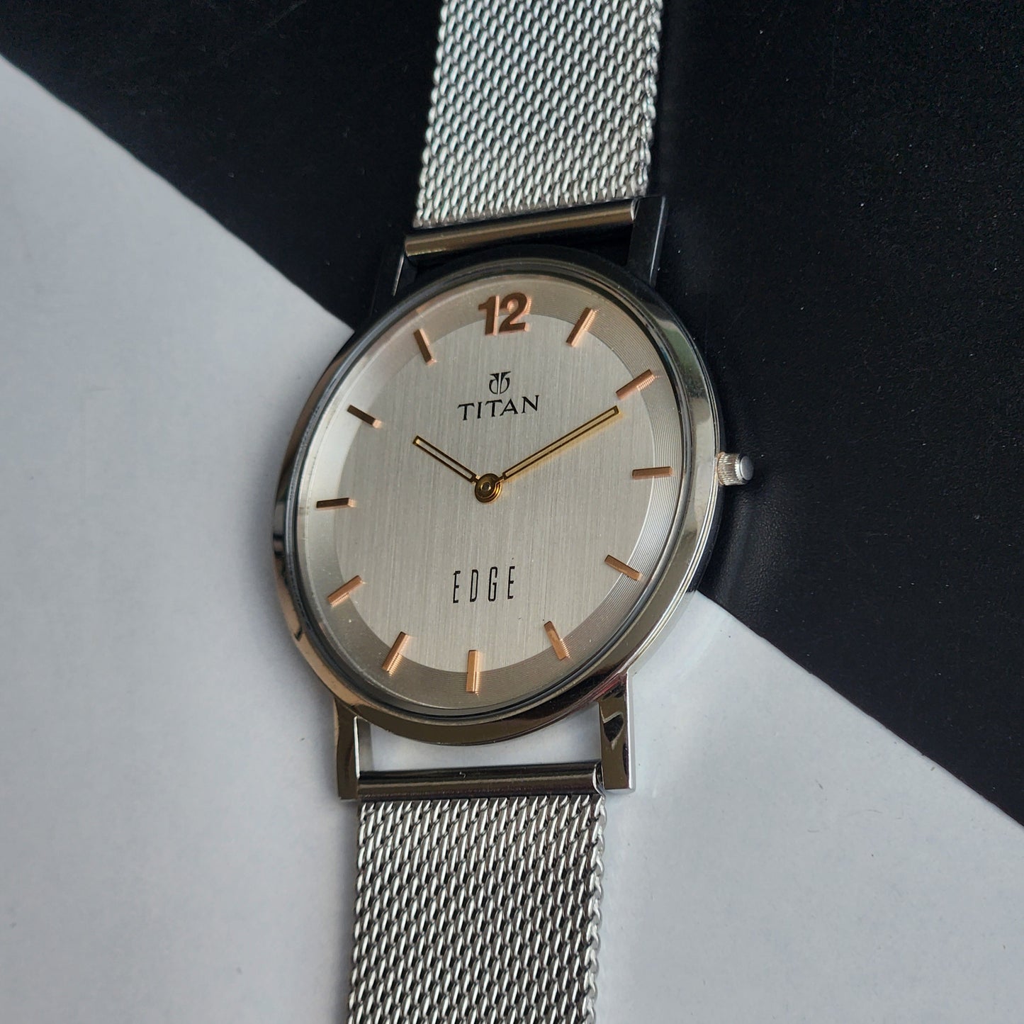Original TITAN EDGE 1595WAA34 Round White Face 38MM Case Men's Watch H88
