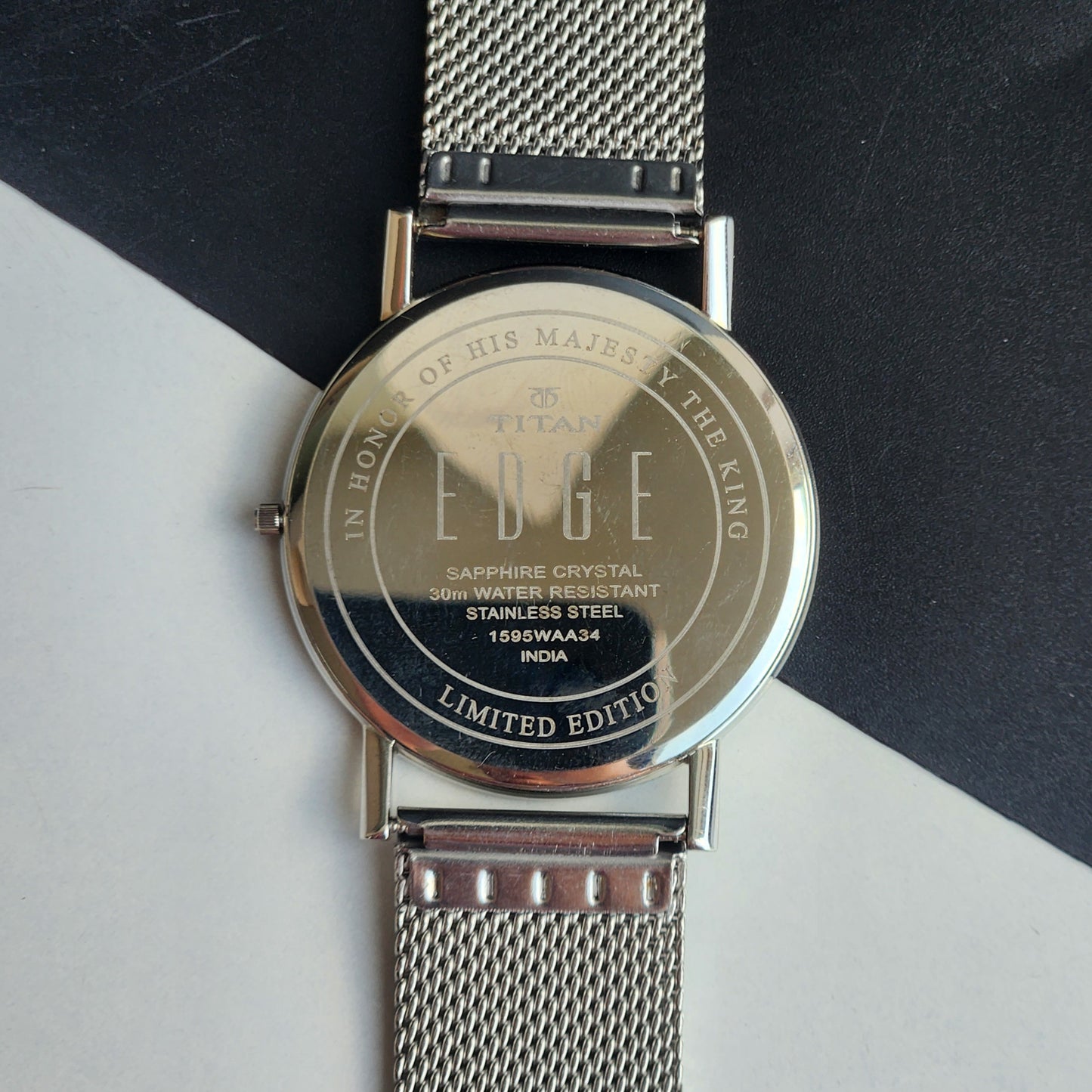 Original TITAN EDGE 1595WAA34 Round White Face 38MM Case Men's Watch H88