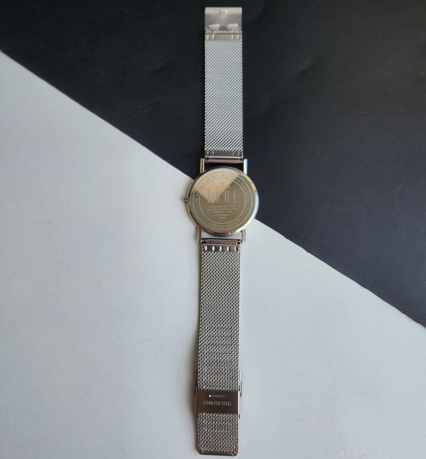 Original TITAN EDGE 1595WAA34 Round White Face 38MM Case Men's Watch H88