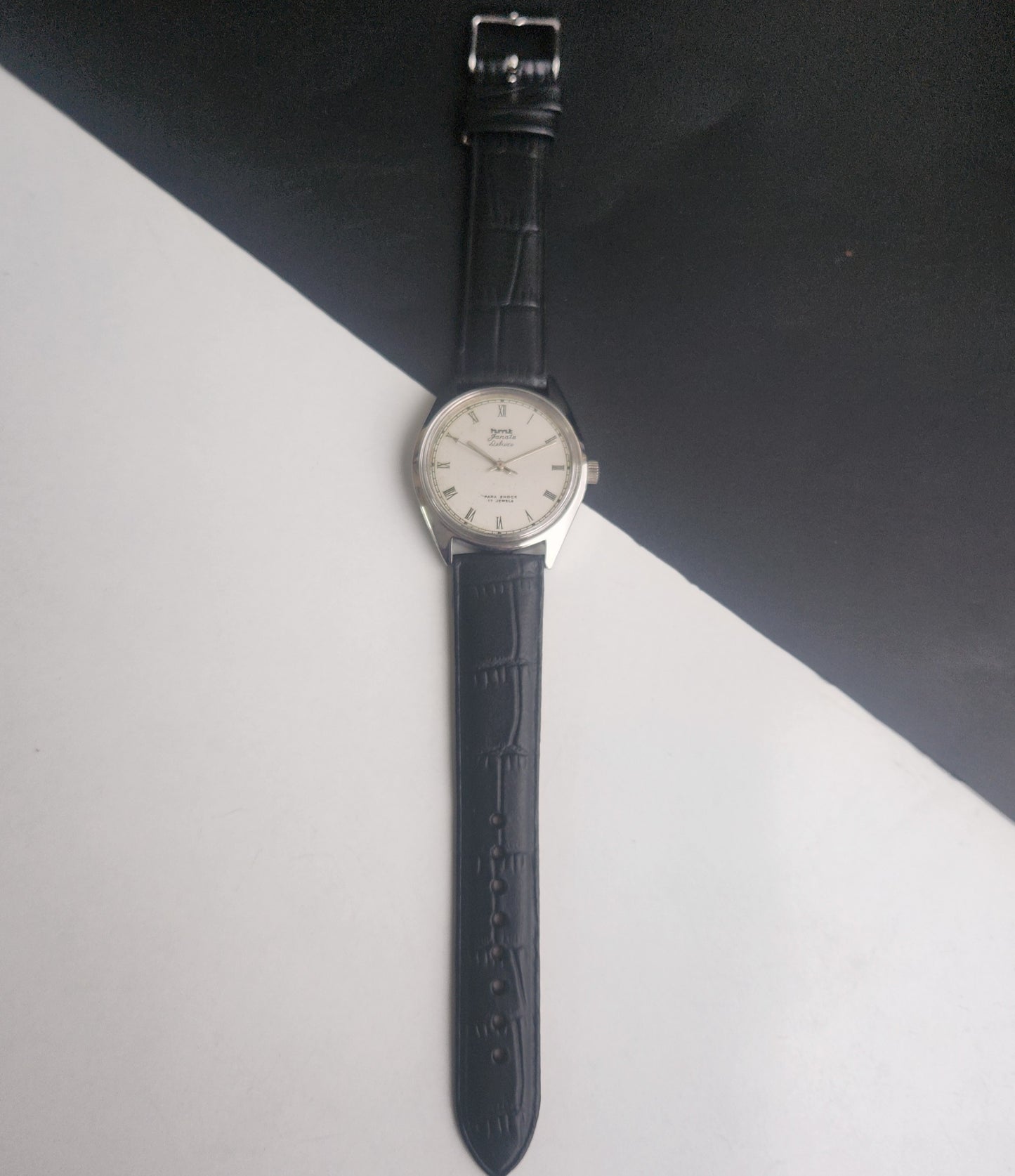 Vintage Original HMT Janata Hand Winding 17 Jewels White Face Black Leather Strap Men's Wrist Watch I18