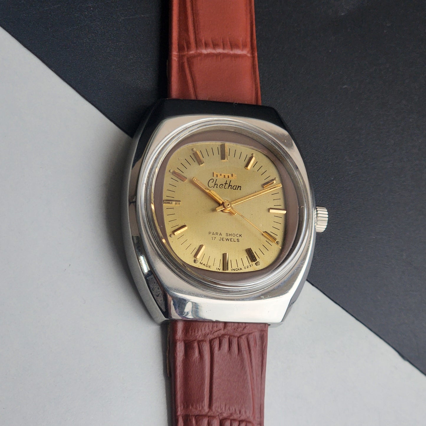 Vintage Original HMT Chethan Hand Winding 17 Jewels Golden Face Tan Leather Strap Men's Wrist Watch I31