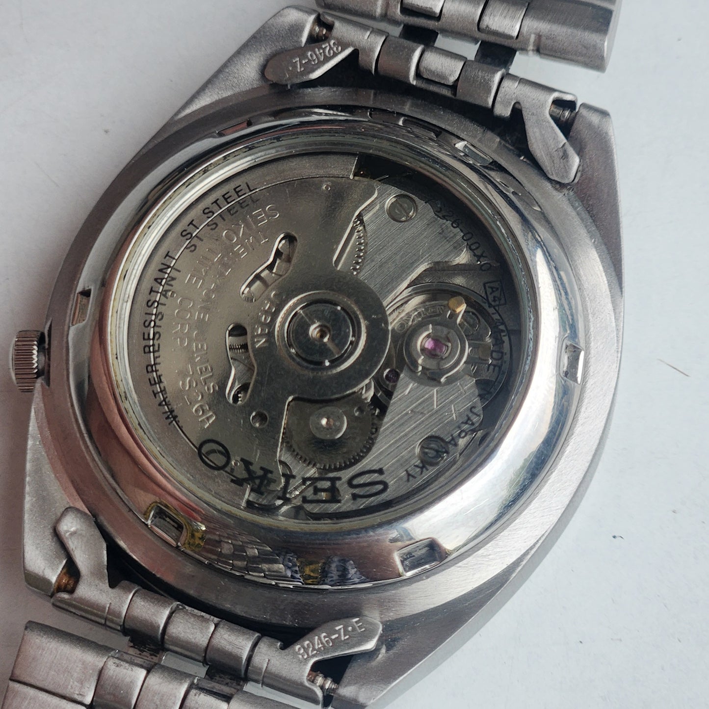 Vintage Original Seiko 5 Automatic 7S26-00X0 Grey Face 21 Jewels With Exhibition Back Day-Date Japanese Men's Wrist Watch I50