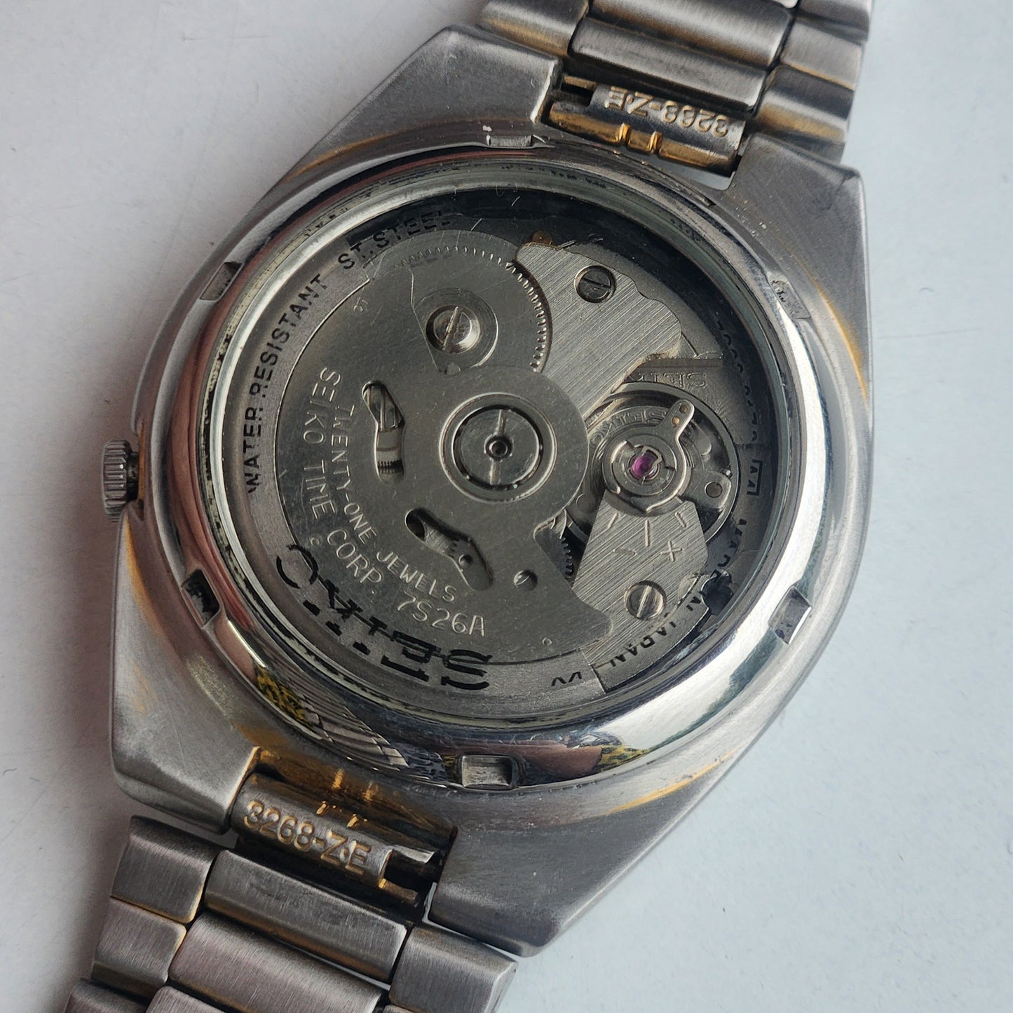 Vintage Original Seiko 5 Automatic 7S26 Black Face 21 Jewels With Exhibition Back Day-Date Japanese Men's Wrist Watch I52