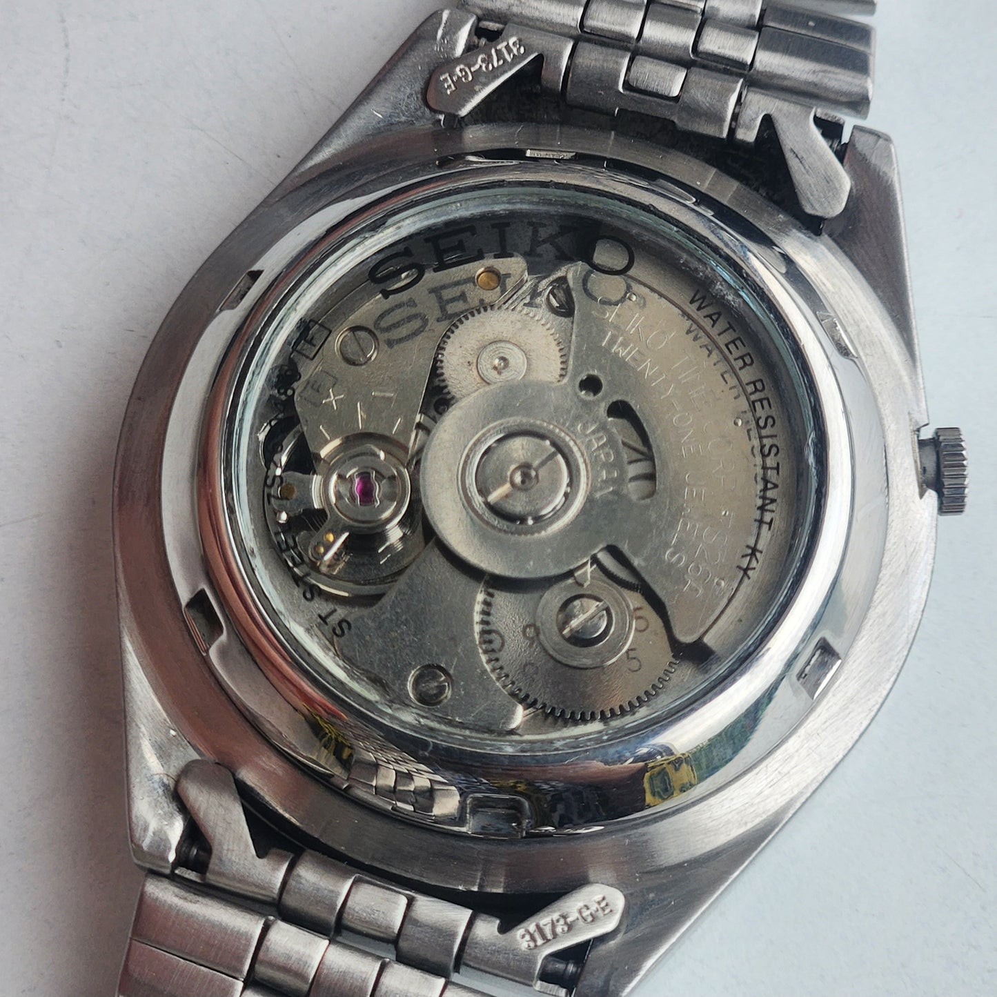 Vintage Original Seiko 5 Automatic 7S26-0480 Black Face 21 Jewels With Exhibition Back Day-Date Japanese Men's Wrist Watch I53