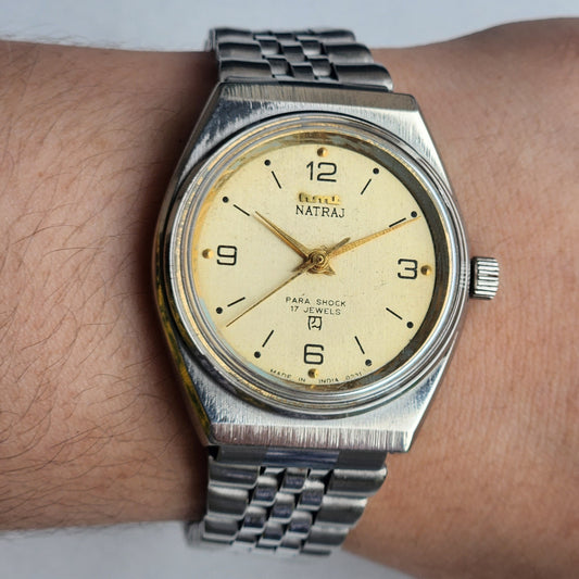 Vintage Original HMT Natraj Hand Winding 17 Jewels Golden Face Jubilee Bracelet Date Men's Wrist Watch I39