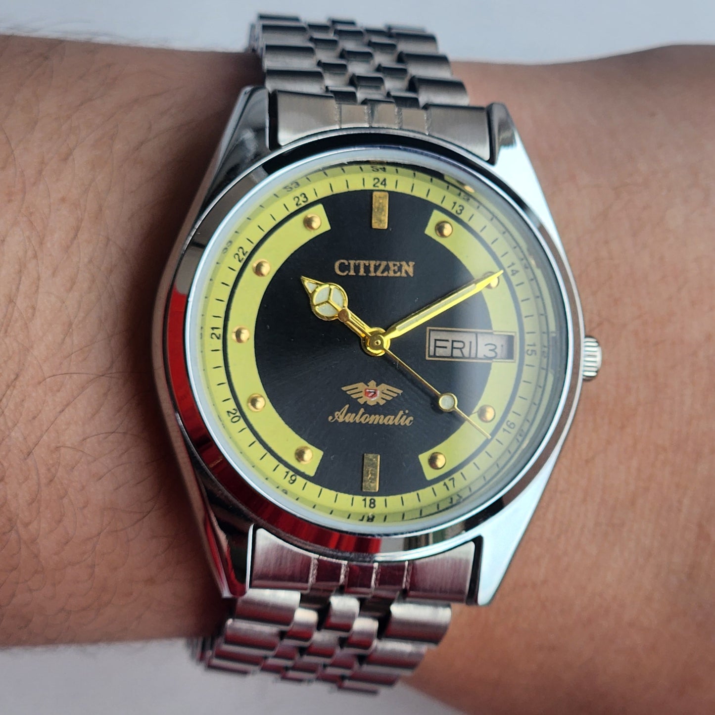 Vintage Mod Citizen 8200 Automatic 21 Jewels Black Face Day-Date Jubilee Bracelet I79