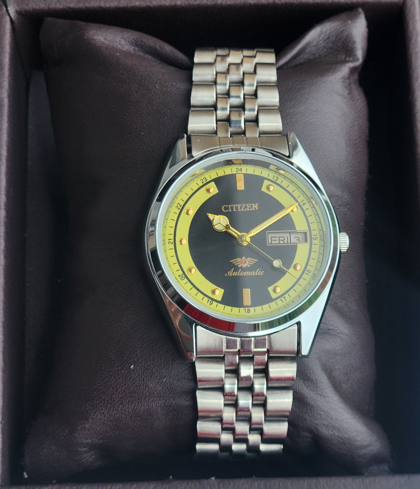 Vintage Mod Citizen 8200 Automatic 21 Jewels Black Face Day-Date Jubilee Bracelet I79