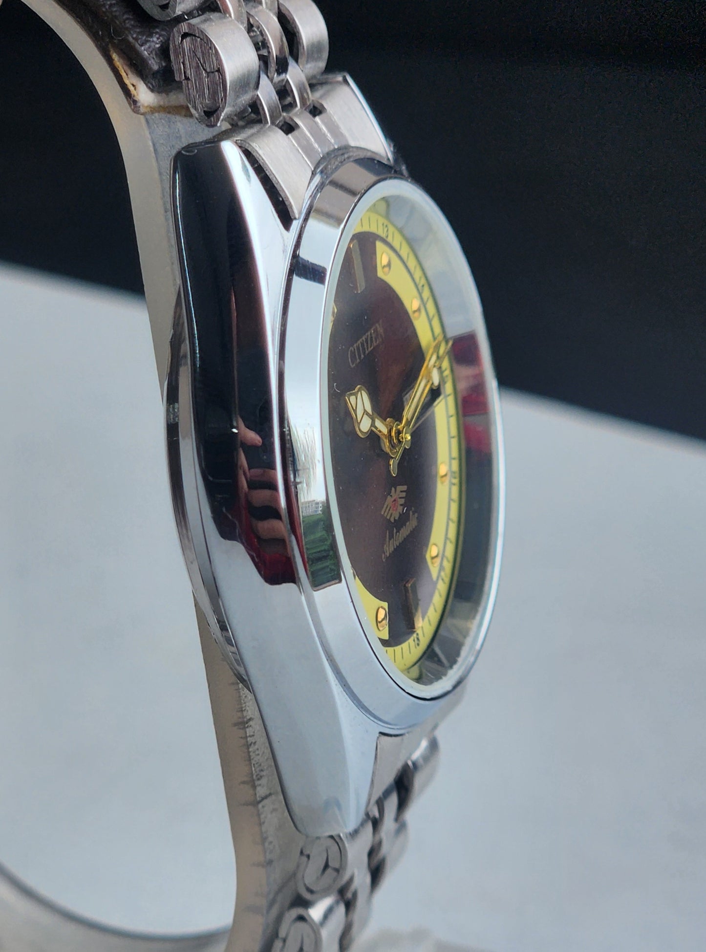 Vintage Mod Citizen 8200 Automatic 21 Jewels Brown Face Day-Date Jubilee Bracelet I81