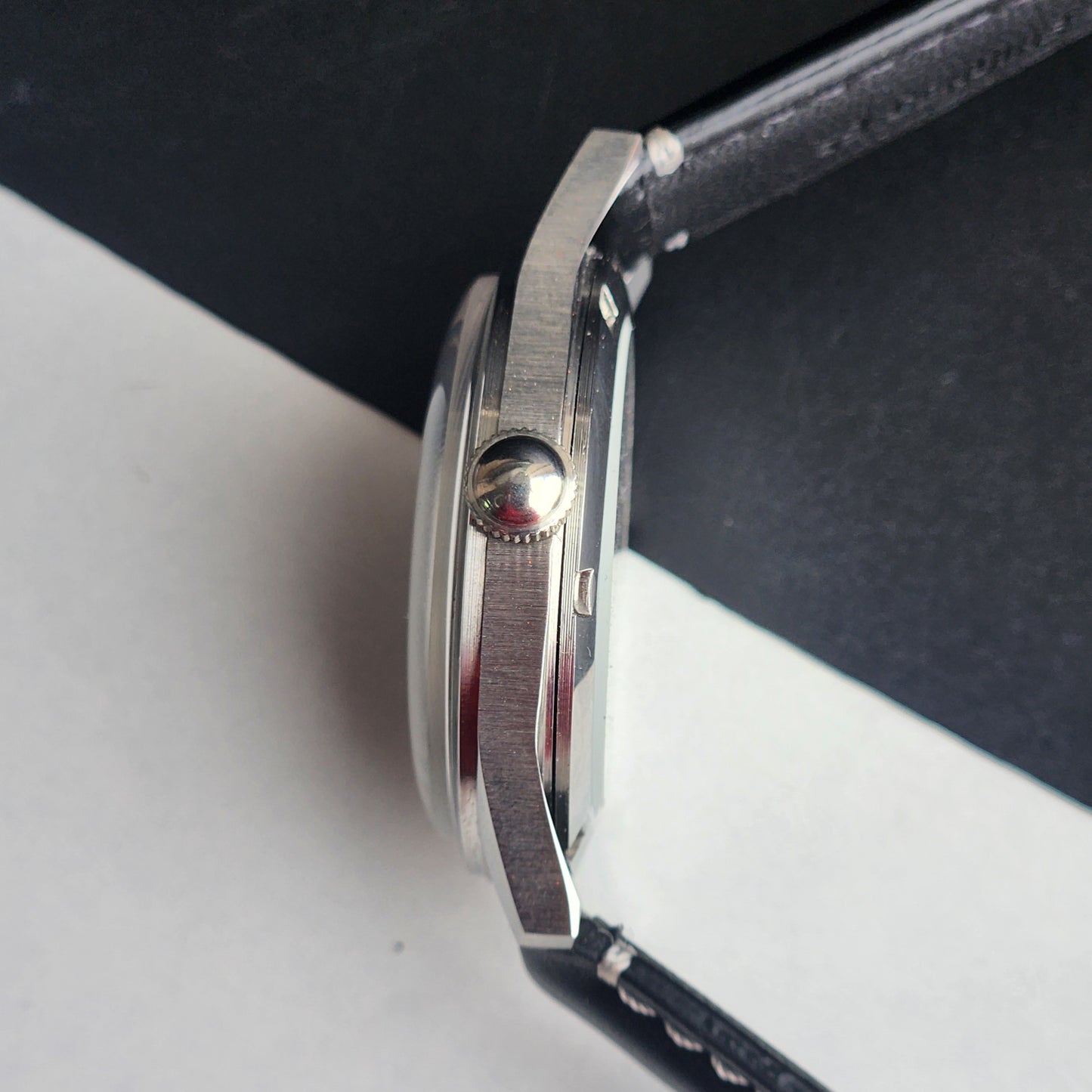 Vintage MOD HMT Janata Tamil Hand Winding 17 Jewels Sea Green Face 35mm Silver Case With Black Leather Strap Men's Wrist Watch I82