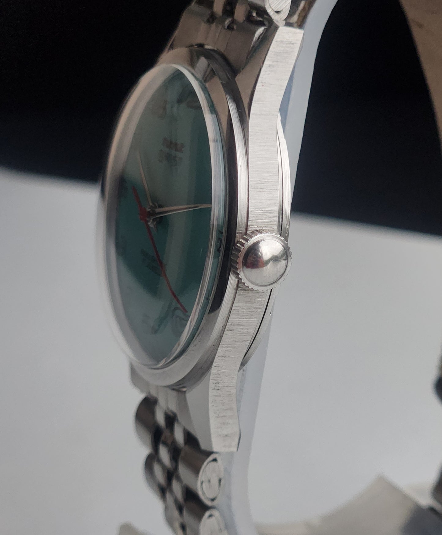 Vintage MOD HMT Janata Tamil Hand Winding 17 Jewels Sea Green 35mm Silver Case With Bracelet Men's Wrist Watch I85