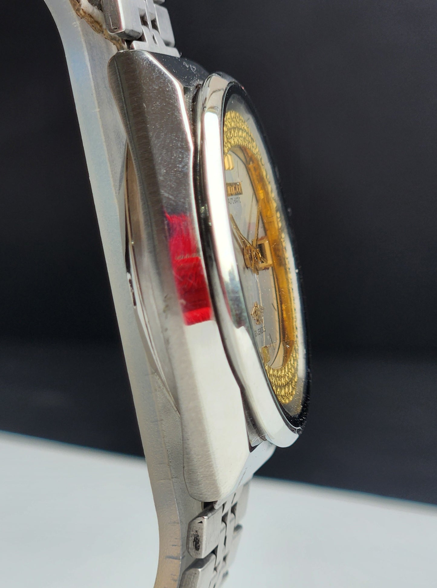 Vintage 1982 Original Citizen Automatic 8200 Silver Face 21 Jewels Day-Date Japanese Men's Wrist Watch IN05