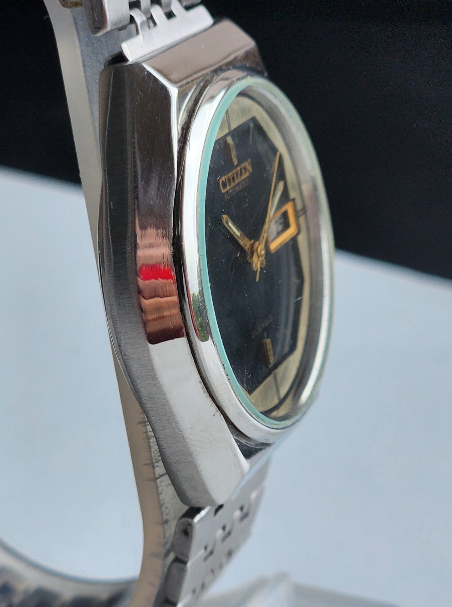 Vintage 1980 Original Citizen Automatic 8200 Black Face 21 Jewels Day-Date Japanese Men's Wrist Watch IN11