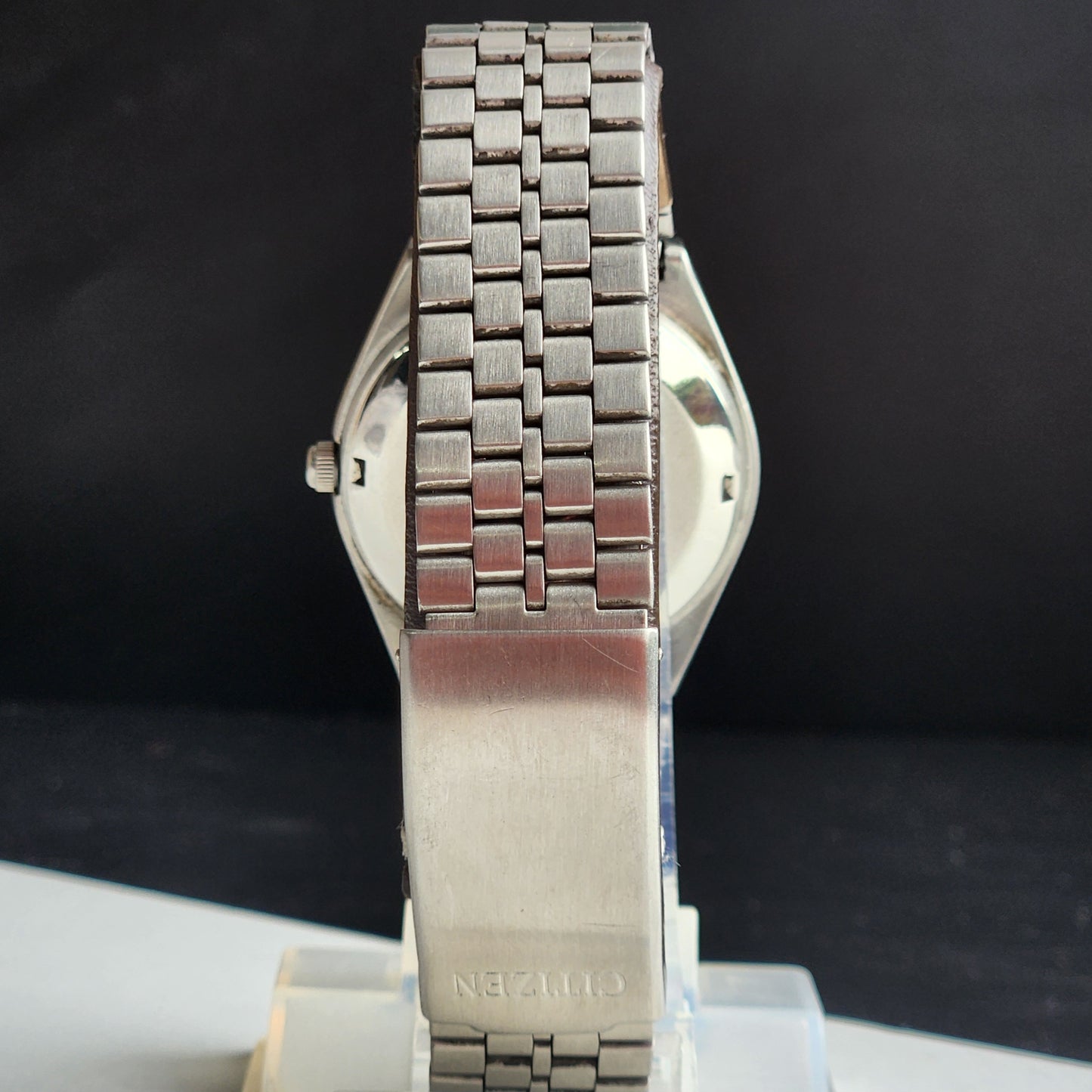 Vintage 1982 Original Citizen Automatic 8200 Golden Face 21 Jewels Day-Date Japanese Men's Wrist Watch IN13
