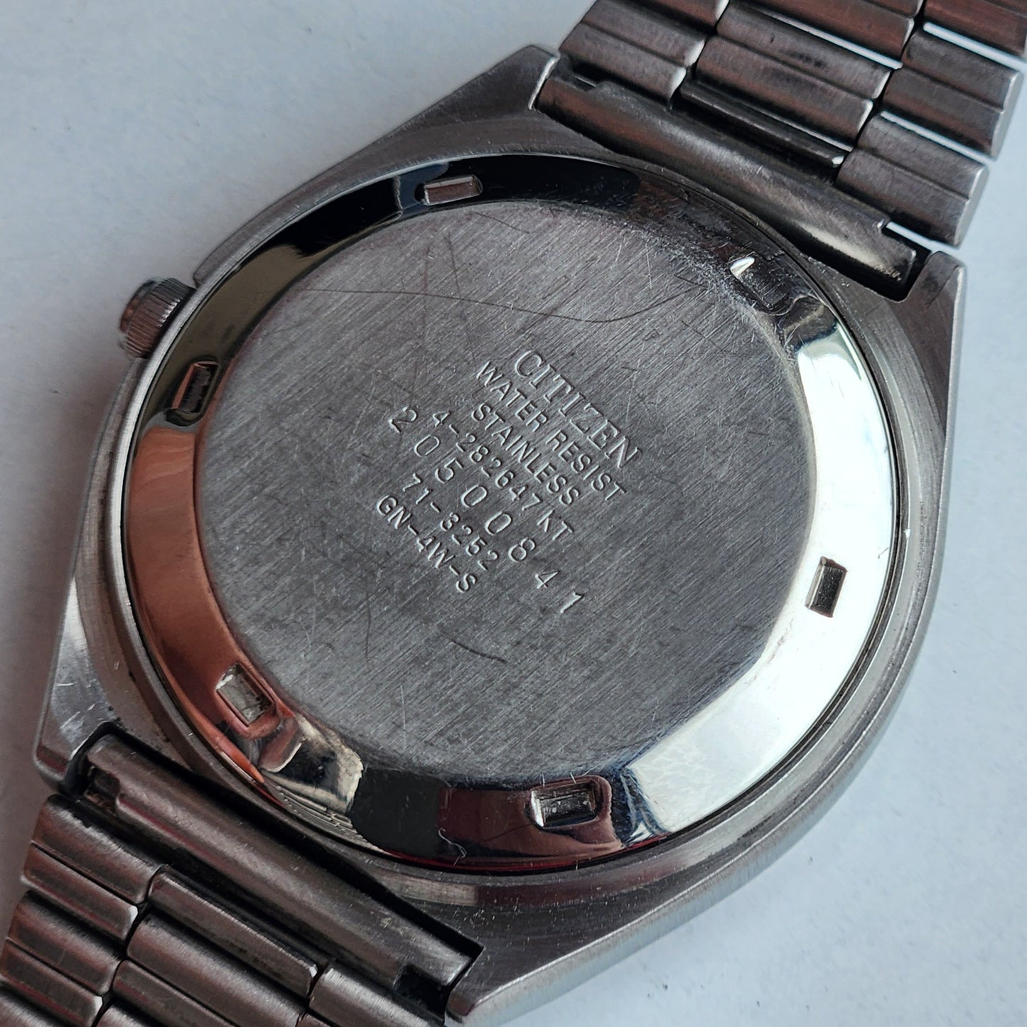 Vintage 1982 Original Citizen Automatic 8200 Blue Face 21 Jewels Day-Date Japanese Men's Wrist Watch IN14