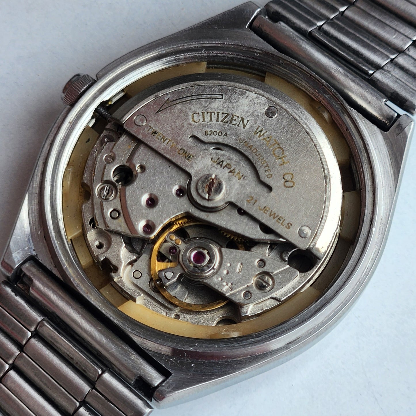 Vintage 1982 Original Citizen Automatic 8200 Blue Face 21 Jewels Day-Date Japanese Men's Wrist Watch IN14