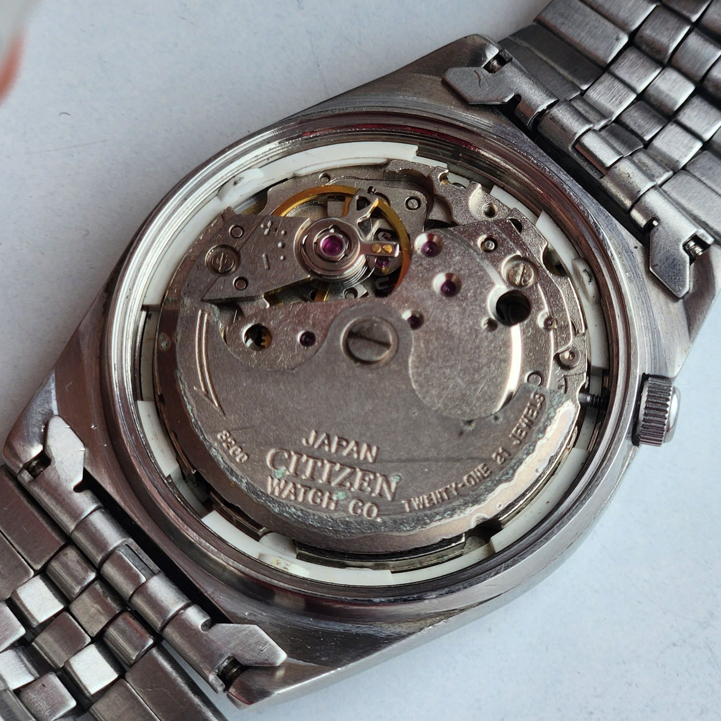 Vintage 1982 Original Citizen Automatic 8200 Golden Face 21 Jewels Day-Date Japanese Men's Wrist Watch IN18