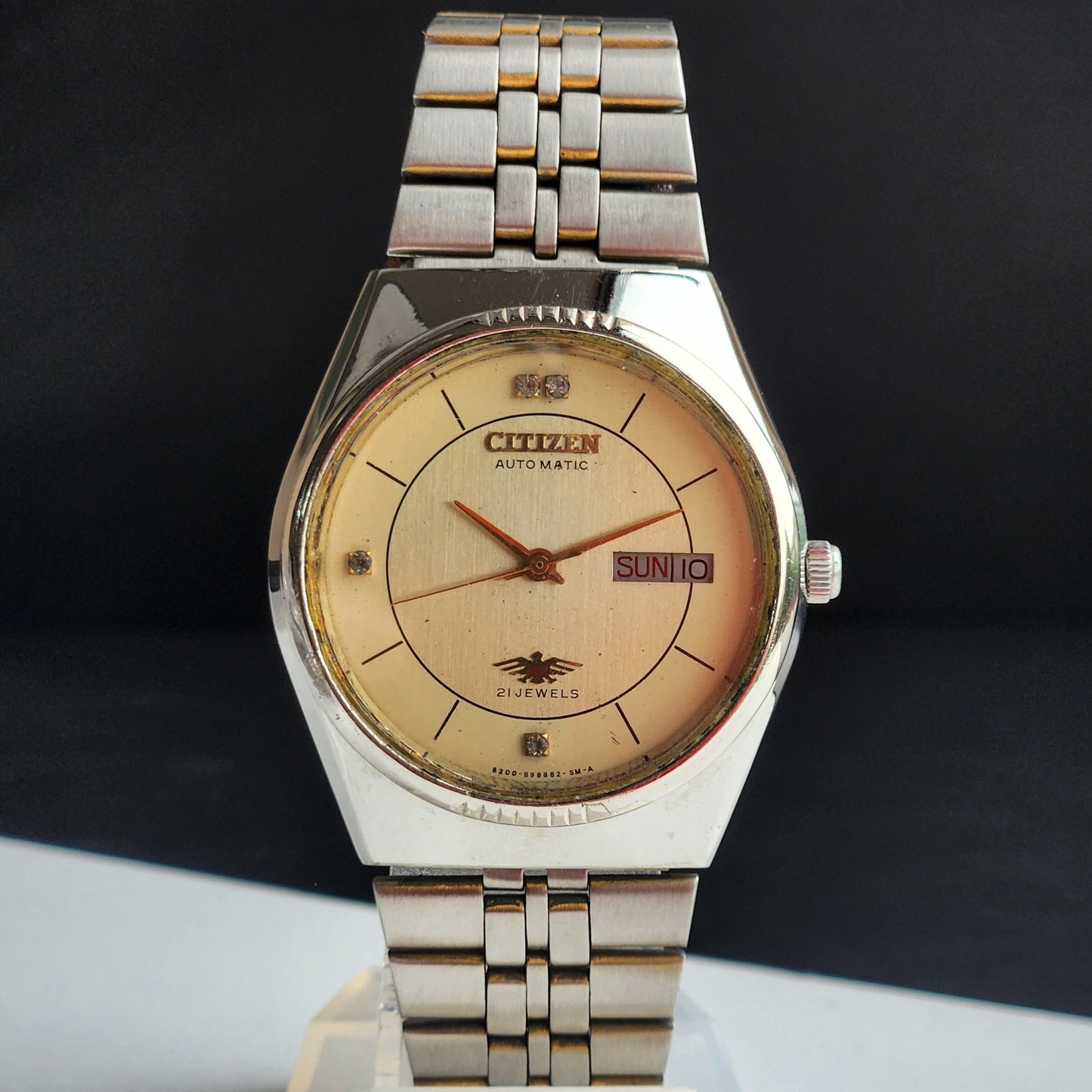 Vintage 1983 Original Citizen Automatic 8200 Golden Face 21 Jewels Day-Date Japanese Men's Wrist Watch IN23