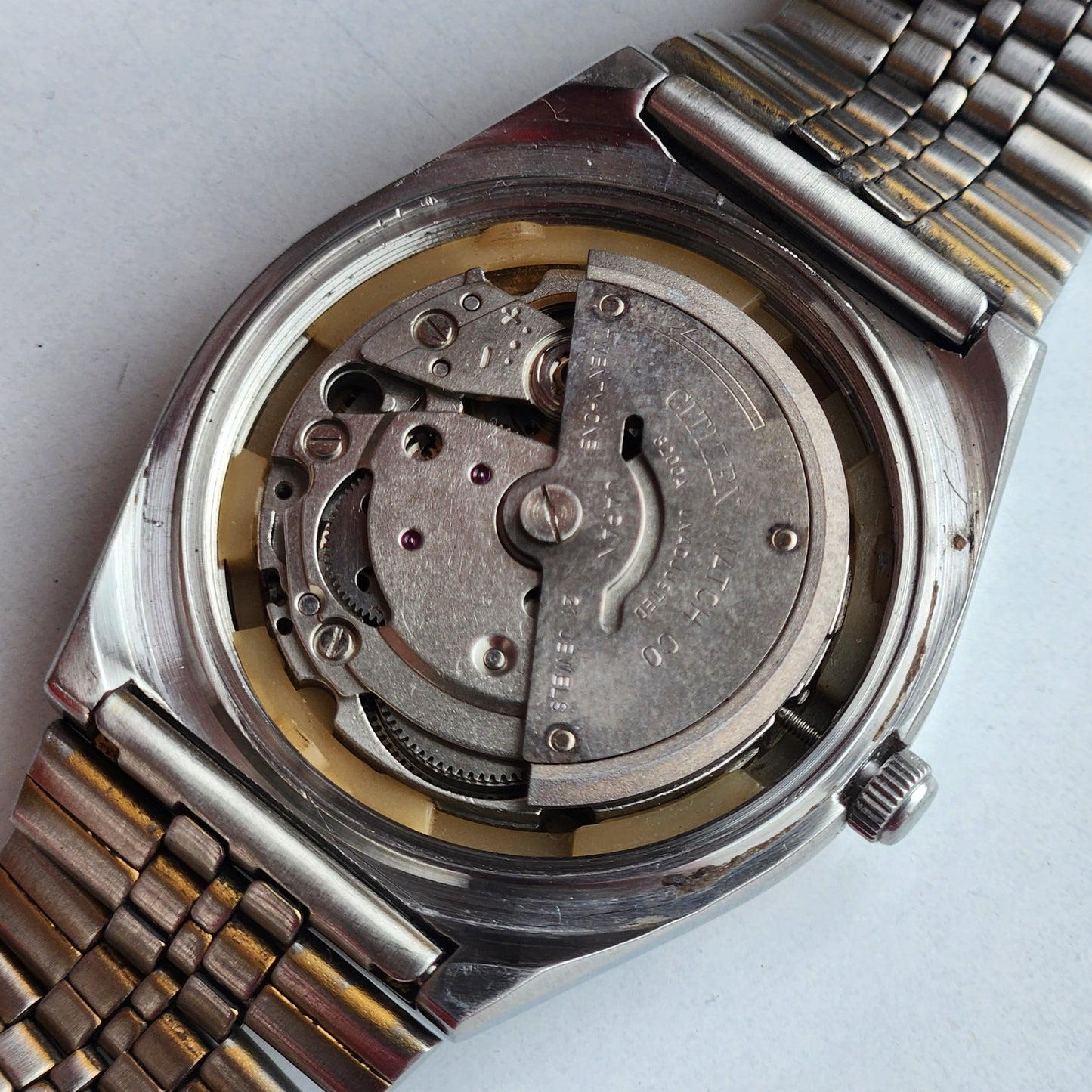 Vintage 1983 Original Citizen Automatic 8200 Golden Face 21 Jewels Day-Date Japanese Men's Wrist Watch IN23