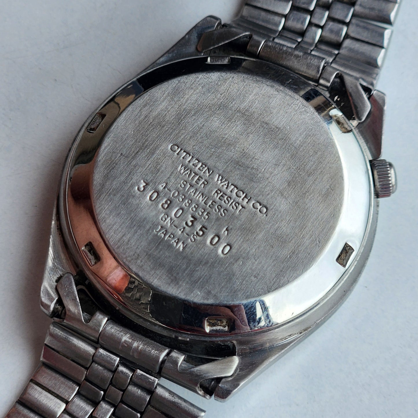 Vintage 1983 Original Citizen Automatic 8200 Silver Face 21 Jewels Day-Date Japanese Men's Wrist Watch IN26