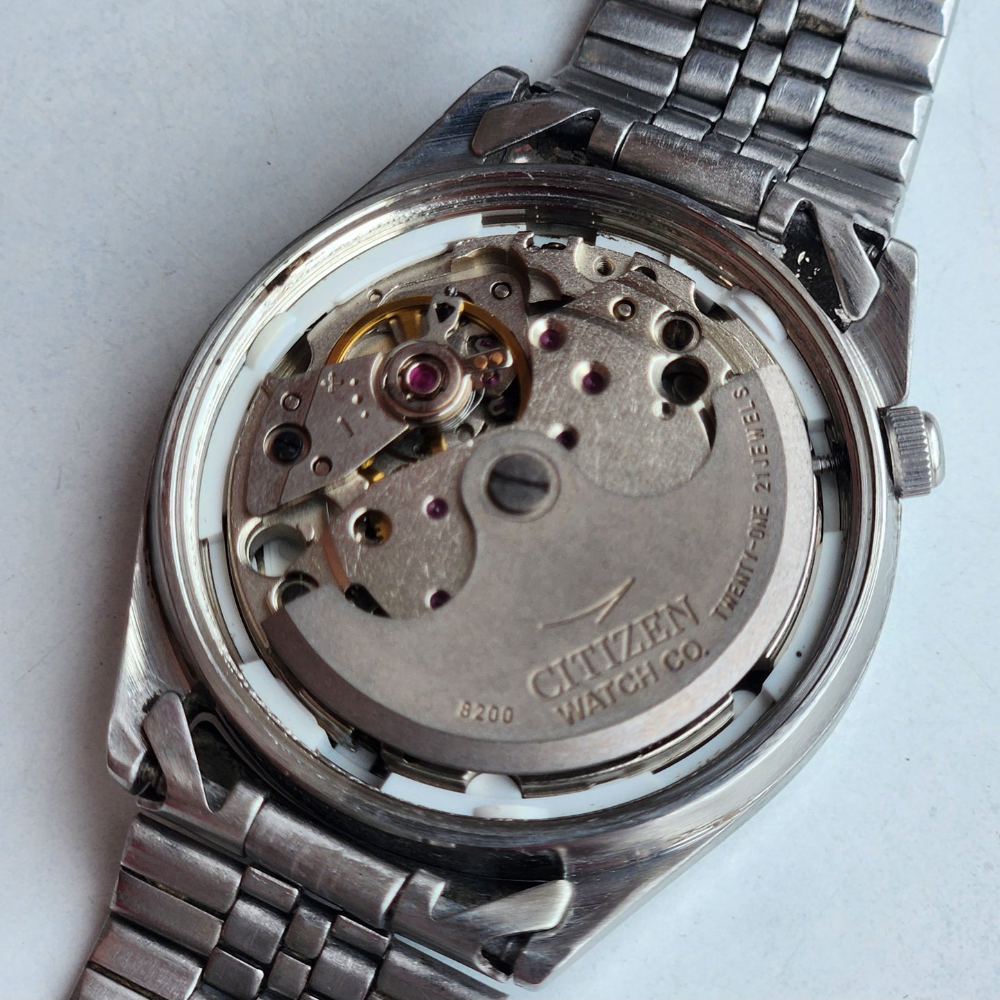 Vintage 1983 Original Citizen Automatic 8200 Silver Face 21 Jewels Day-Date Japanese Men's Wrist Watch IN26