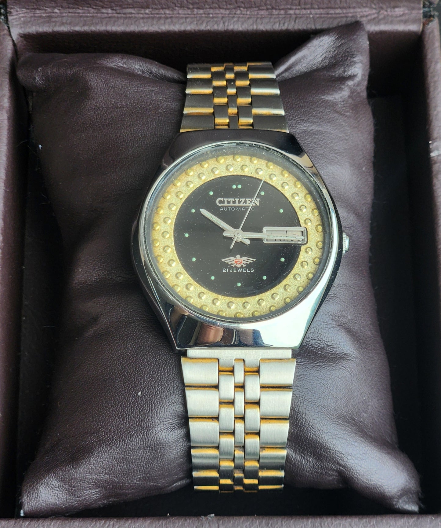 Vintage Original Citizen Automatic 8200 Black Face 21 Jewels With Exhibition Back Day-Date Japanese Men's Wrist Watch IN31