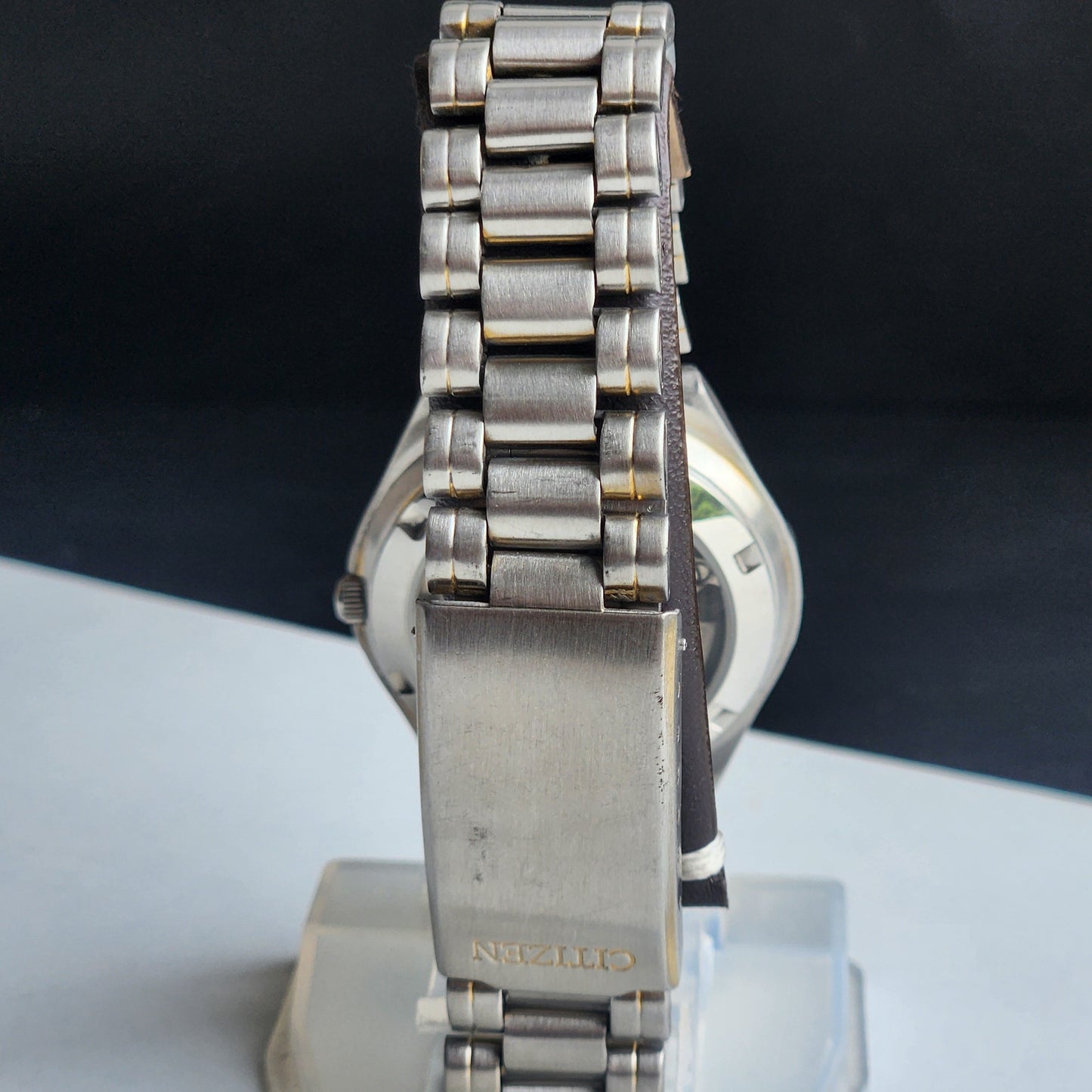Vintage Original Citizen Automatic 8200 Golden Face 21 Jewels With Exhibition Back Day-Date Japanese Men's Wrist Watch IN35