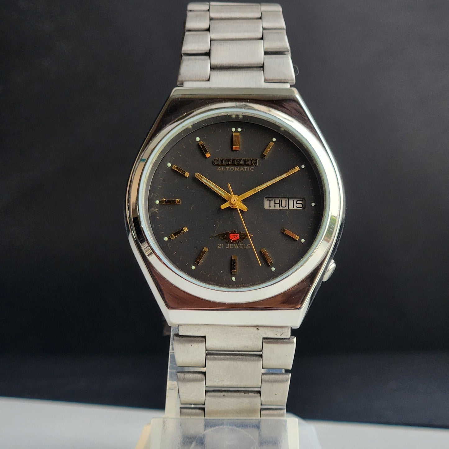 Vintage Original Citizen Automatic 8200 Black Face 21 Jewels With Exhibition Back Day-Date Japanese Men's Wrist Watch IN36