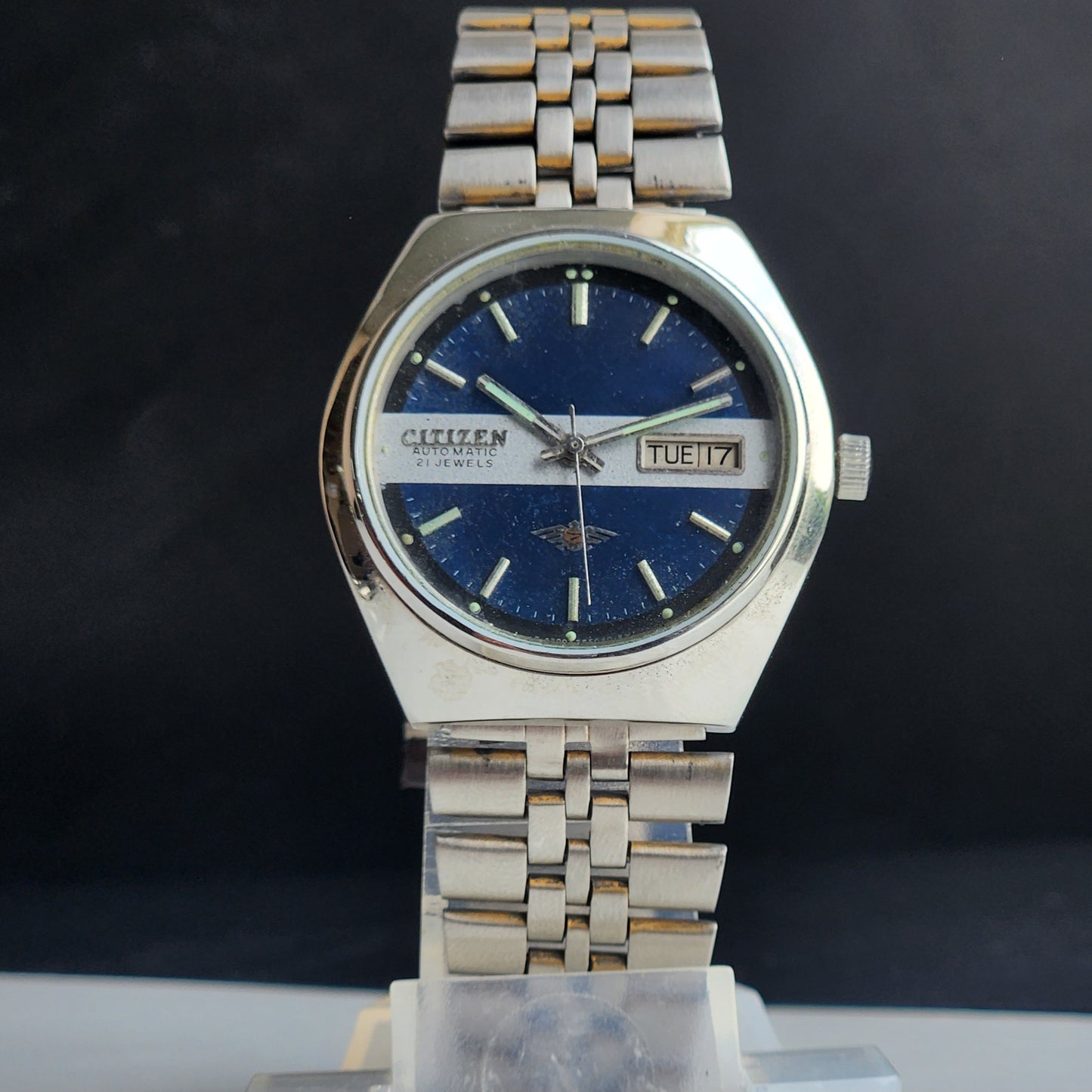 Vintage Original Citizen Automatic 8200 Blue Face 21 Jewels With Exhibition Back Day-Date Japanese Men's Wrist Watch IN38