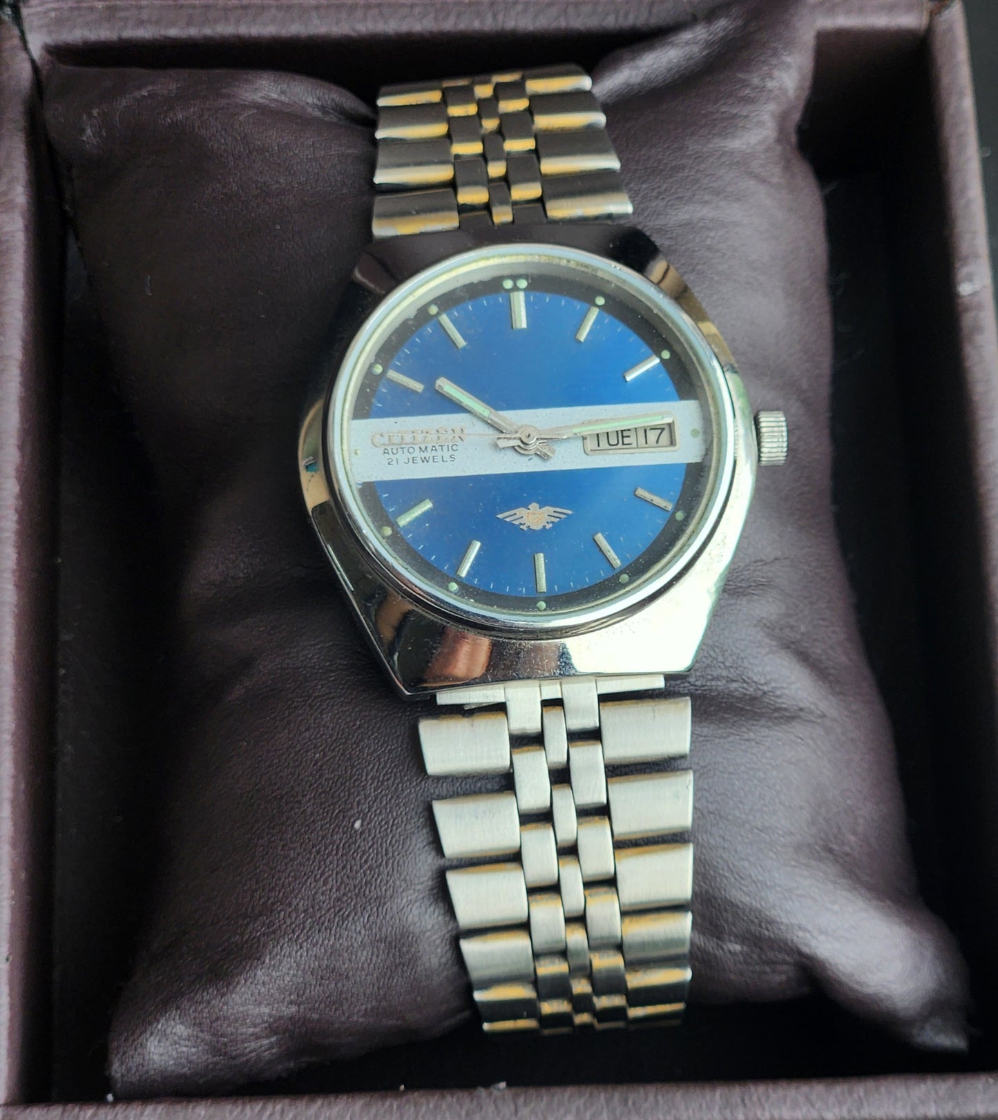 Vintage Original Citizen Automatic 8200 Blue Face 21 Jewels With Exhibition Back Day-Date Japanese Men's Wrist Watch IN38