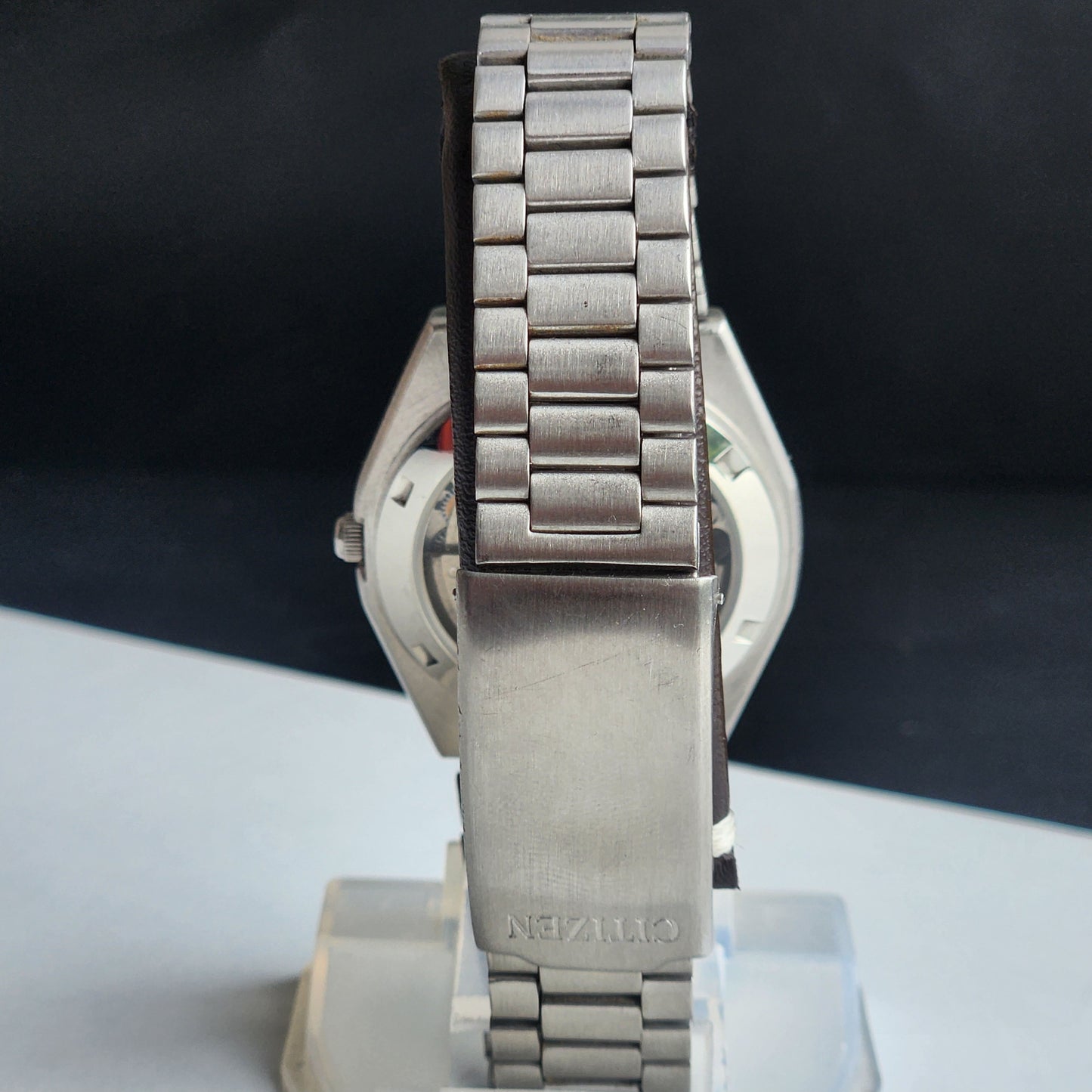 Vintage Original Citizen Automatic 8200 Grey Face 21 Jewels With Exhibition Back Day-Date Japanese Men's Wrist Watch IN39