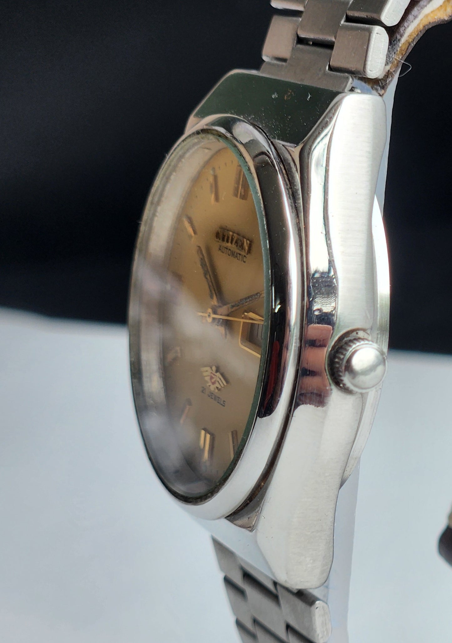 Vintage Original Citizen Automatic 8200 Golden Face 21 Jewels With Exhibition Back Day-Date Japanese Men's Wrist Watch IN42
