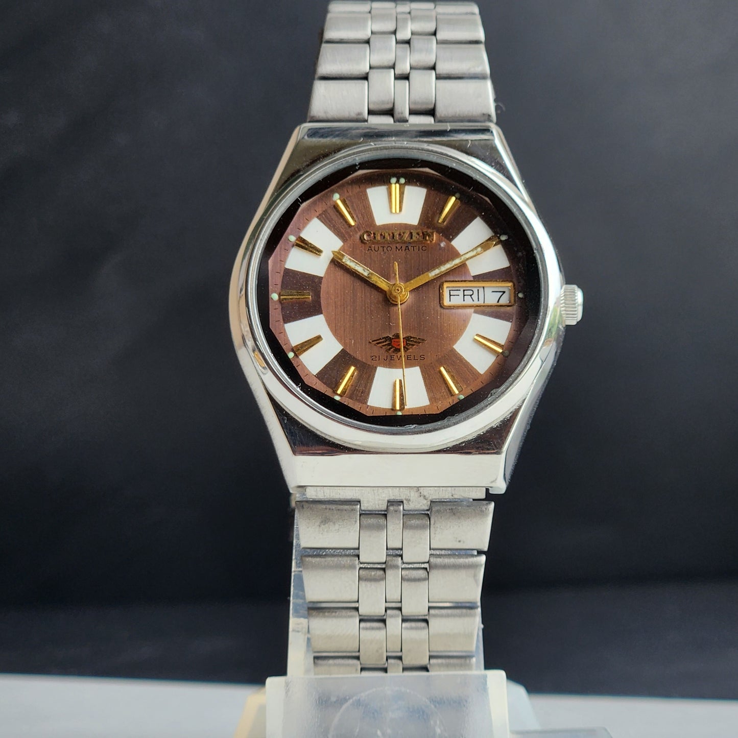 Vintage Original Citizen Automatic 8200 Brown Face 21 Jewels With Exhibition Back Day-Date Japanese Men's Wrist Watch IN43