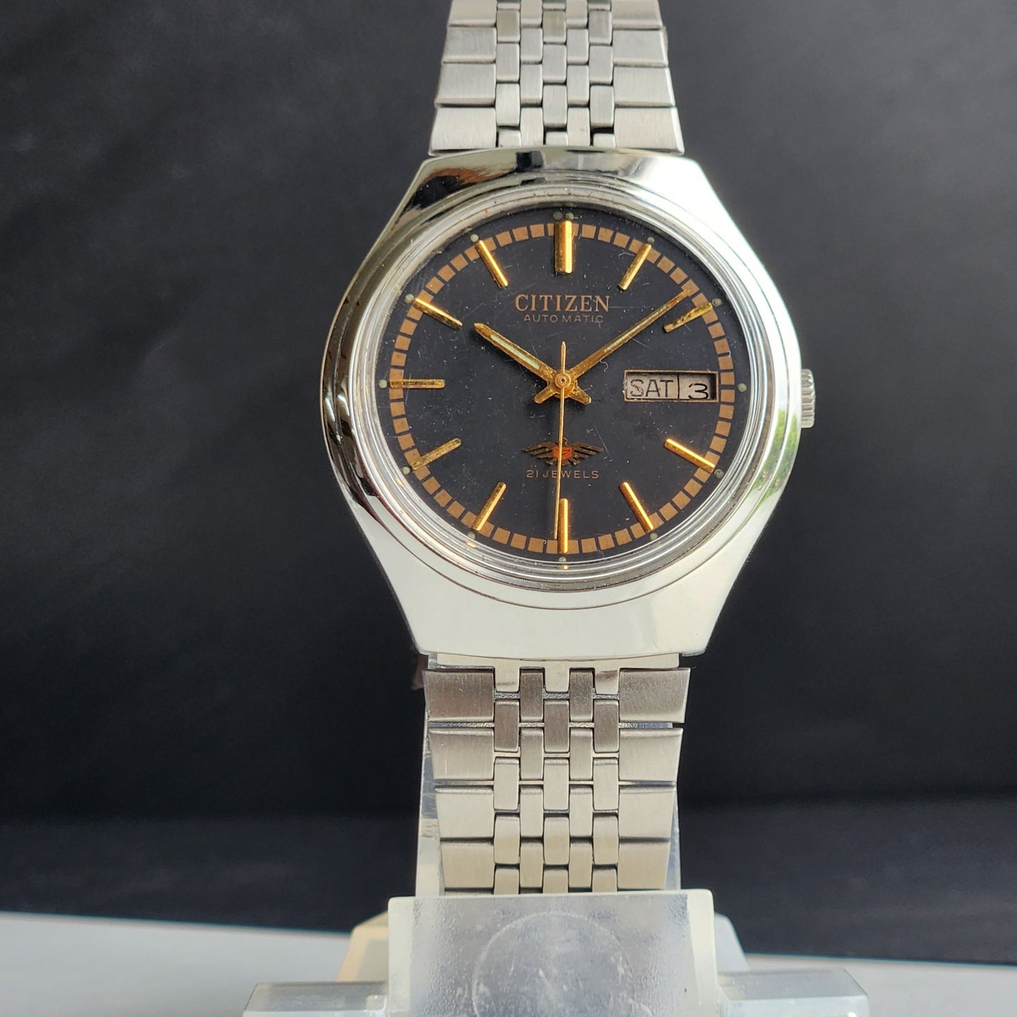 Vintage Original Citizen Automatic 8200 Black Face 21 Jewels With Exhibition Back Day-Date Japanese Men's Wrist Watch IN44