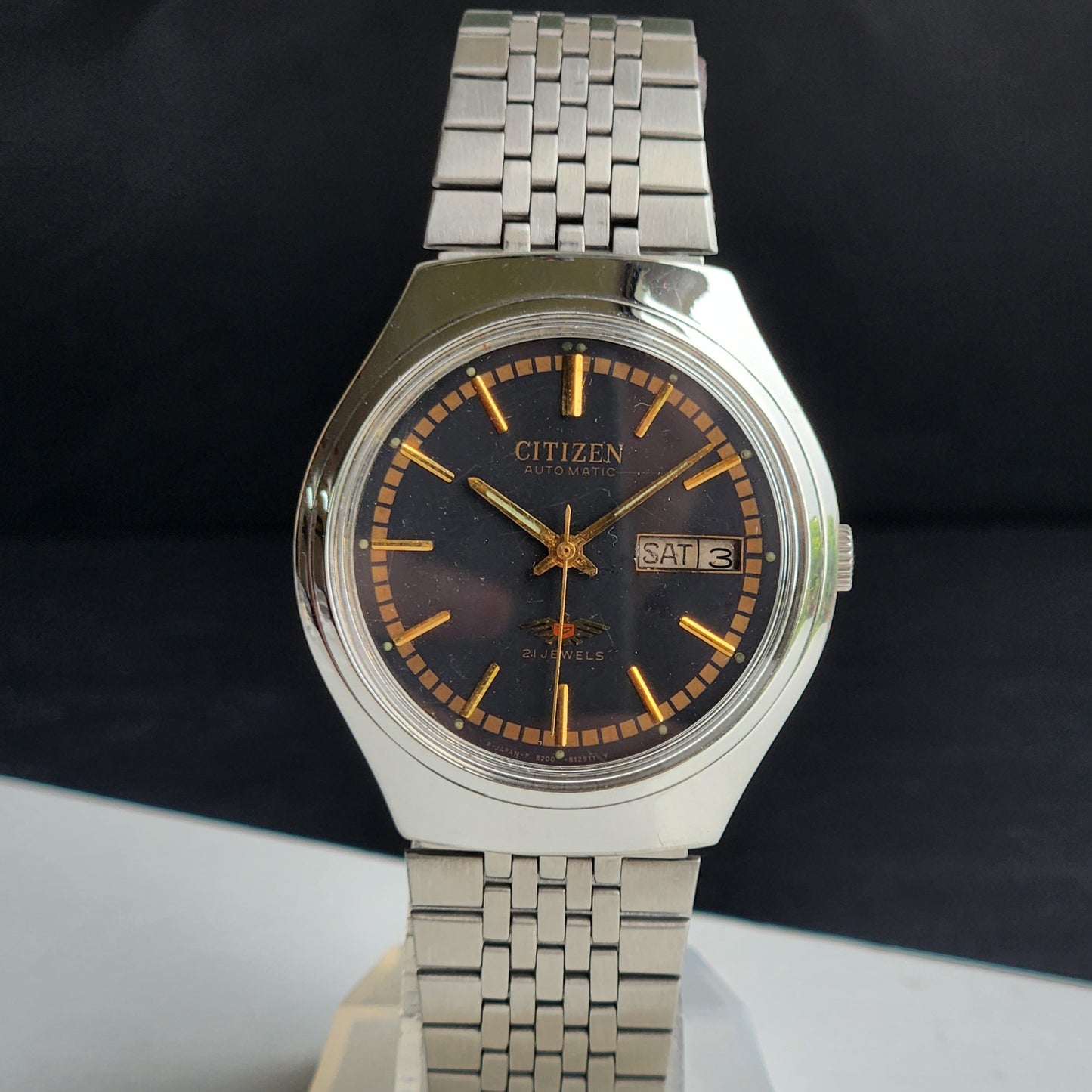 Vintage Original Citizen Automatic 8200 Black Face 21 Jewels With Exhibition Back Day-Date Japanese Men's Wrist Watch IN44