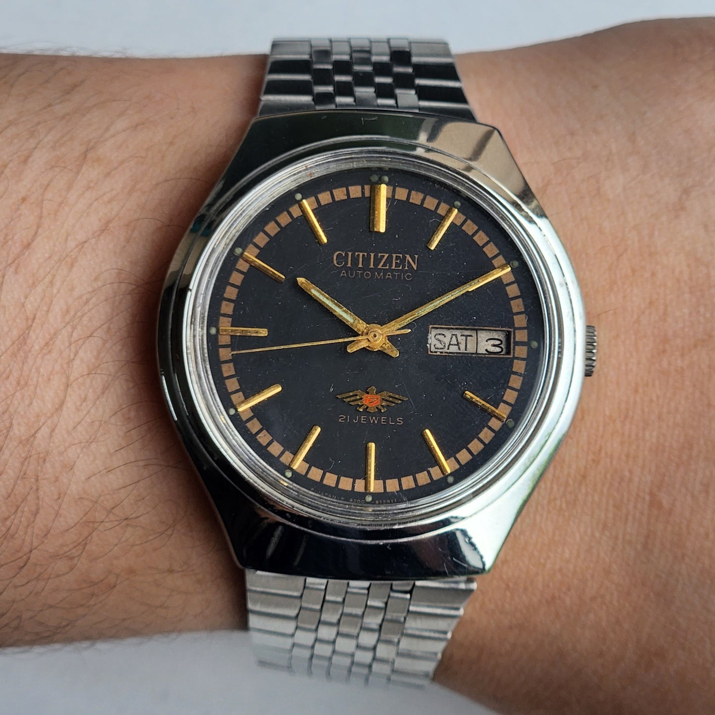Vintage Original Citizen Automatic 8200 Black Face 21 Jewels With Exhibition Back Day-Date Japanese Men's Wrist Watch IN44
