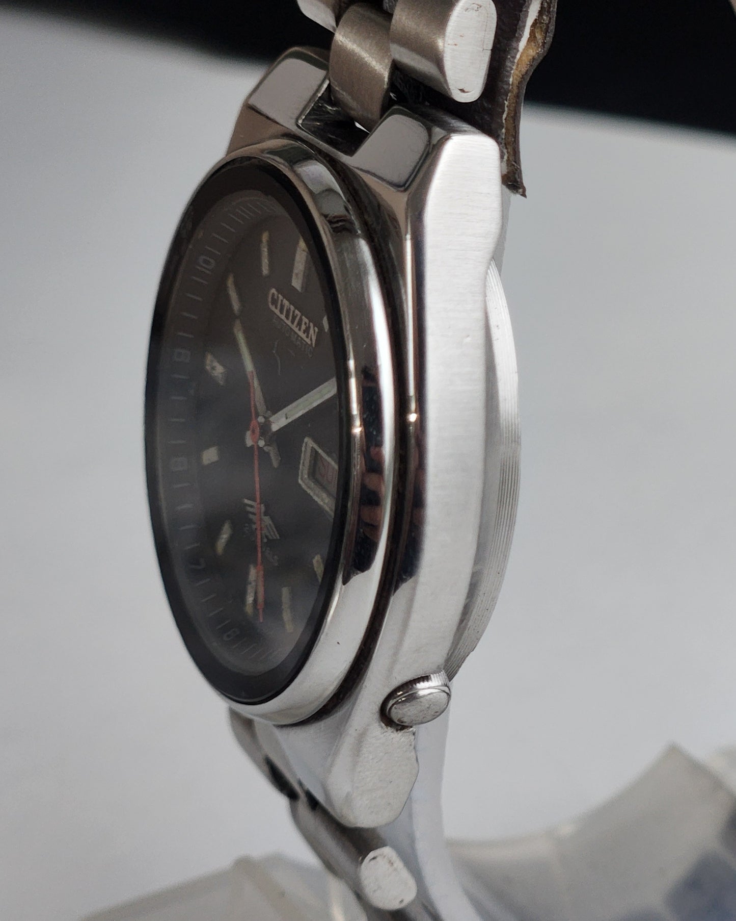 Vintage Original Citizen Automatic 8200 Black Face 21 Jewels With Exhibition Back Day-Date Japanese Men's Wrist Watch IN49